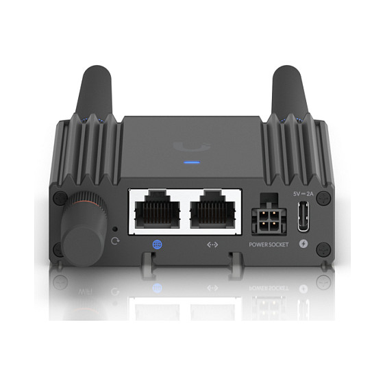 Ubiquiti UniFi Mobile Router Ultra UMR-Ultra – 4G LTE Cat 4, WiFi 4, 2x Fast Ethernet, VPN, Firewall, USB-C Power - 6