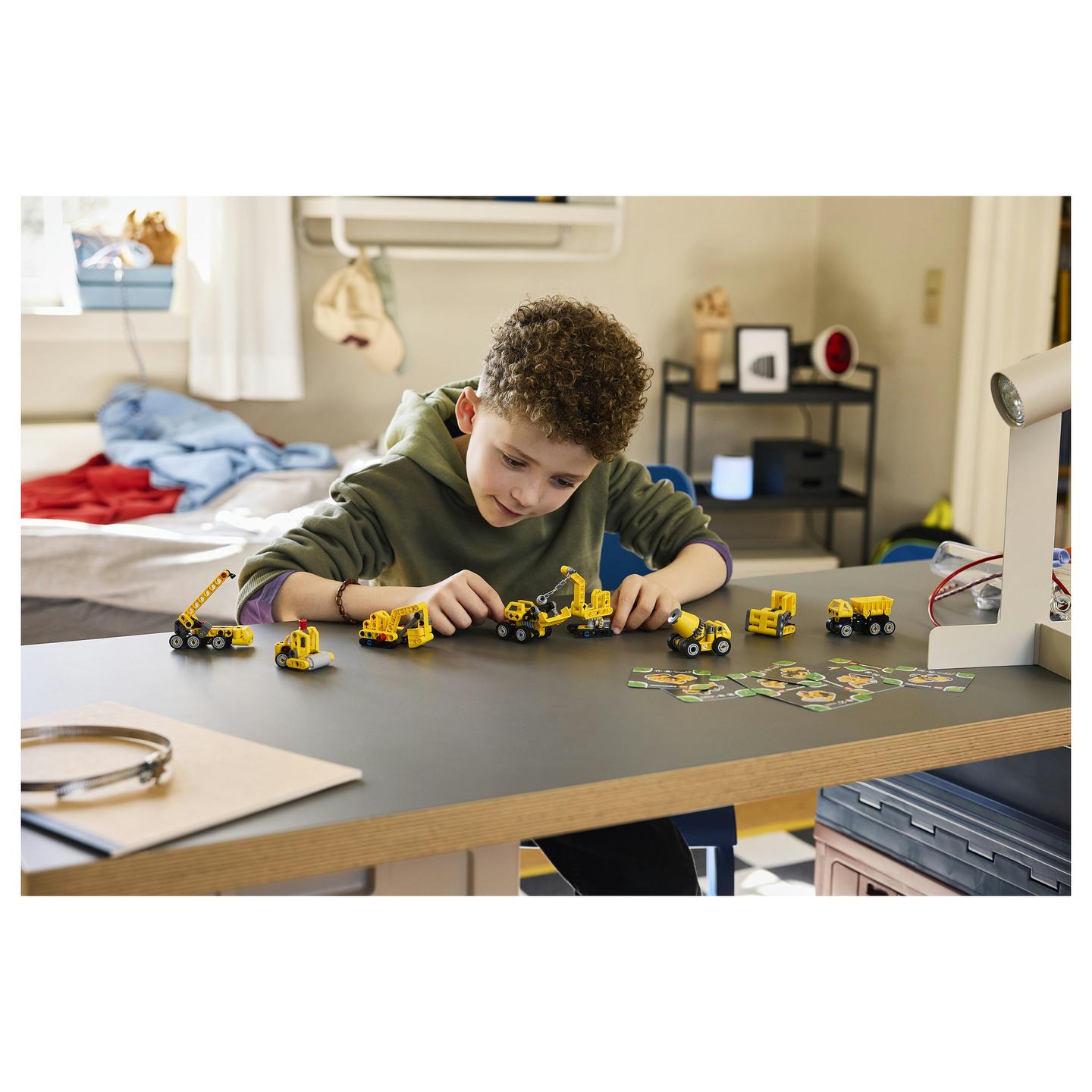 LEGO Technic 42233 - 5