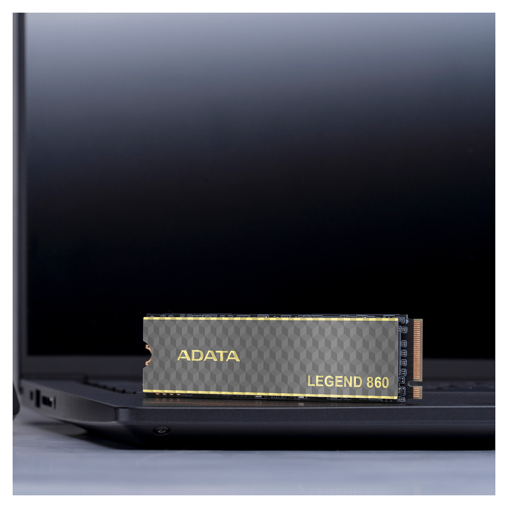 SSD e Brendshme ADATA LEGEND 860 / 1TB / M.2 2280 / PCIe 4.0 x4 NVMe 2.0 - 9