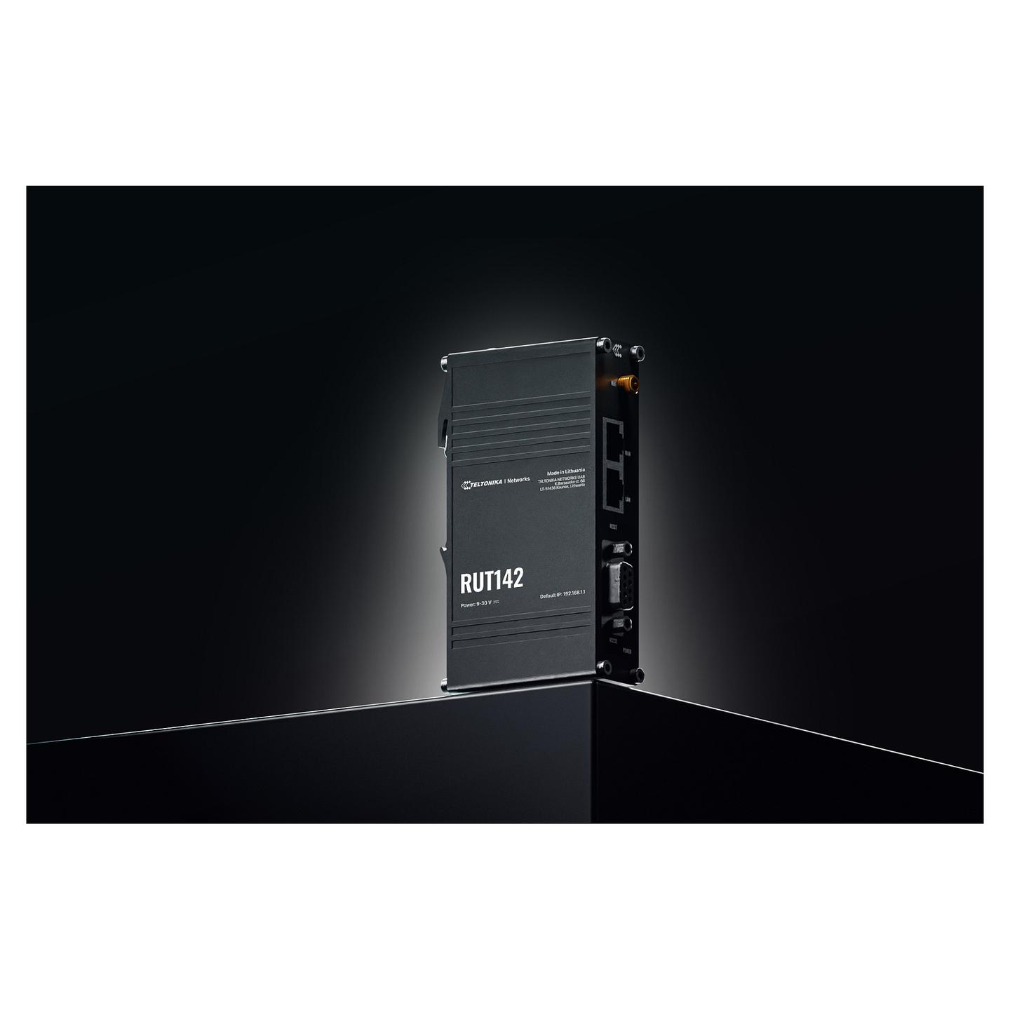 Teltonika, RUT142, Ruter Industrial, Wi-Fi 4, 2.4 GHz, 1× WAN + 1× LAN 10/100 Mbps, RS232, Montim DIN Rail – Zezë - 7