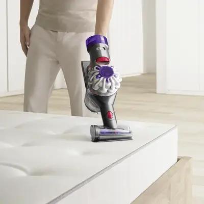 Fshesë Elektrike Dyson V8 Absolute, 2-në-1, 115 AW, 40 Min, 0.54L, 425W - Argjend, Verdhë - 2