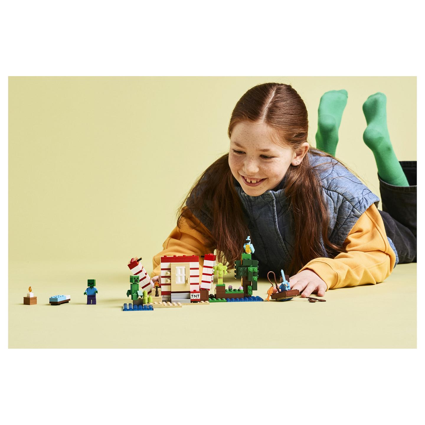 LEGO Minecraft The TNT Jungle House - 5