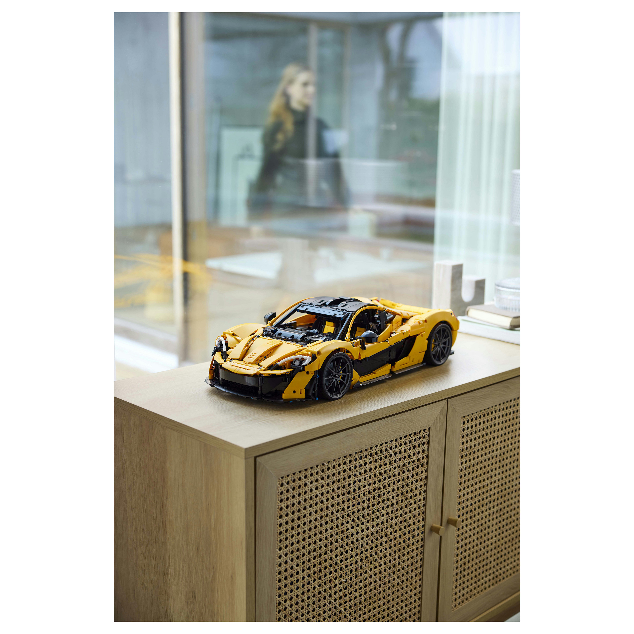LEGO Technic McLaren P1 - 31