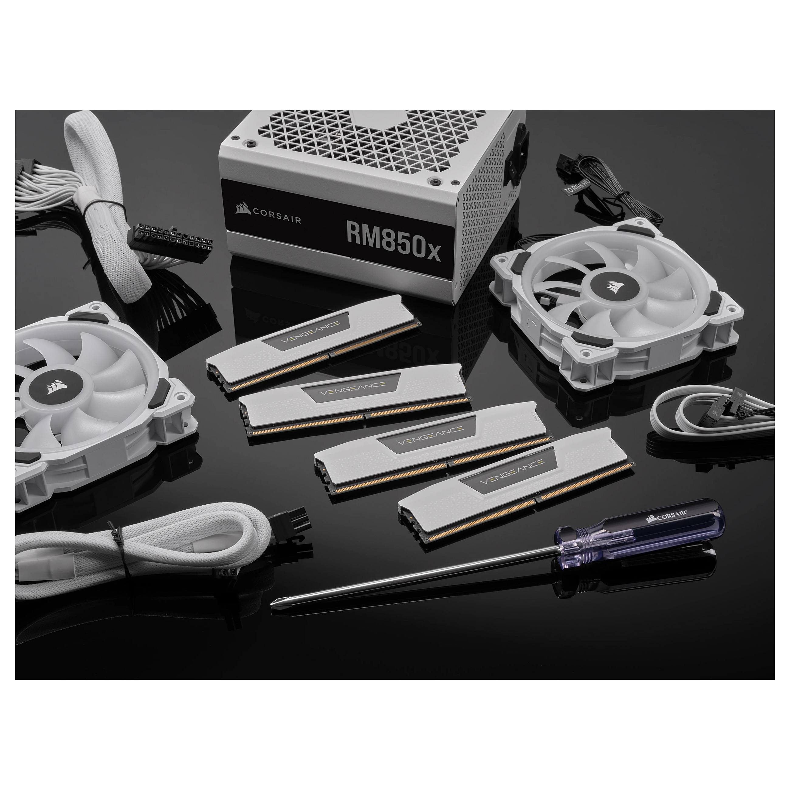 RAM Memorie DDR5 CORSAIR DIMM Kit 32 GB/ 5200 MT/s – CL40 – VENGEANCE – INTEL XMP/ Bardhë - 4