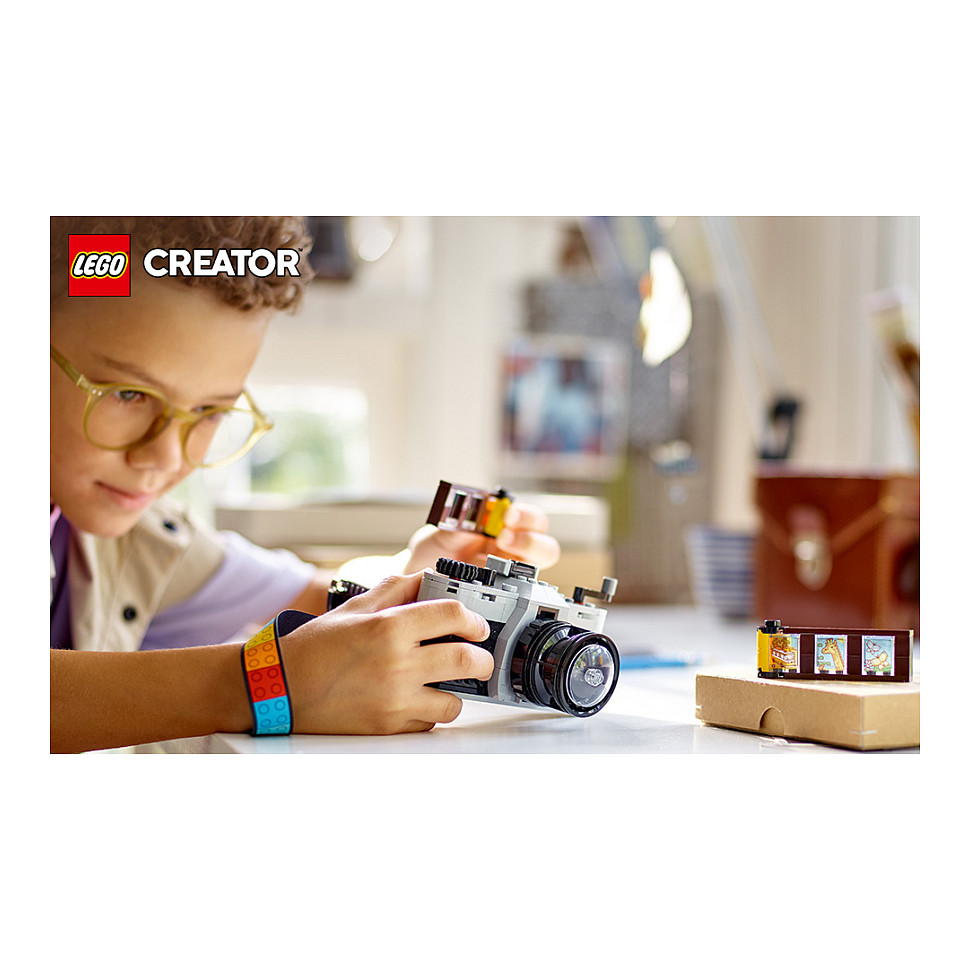 LEGO Creator Retro Camera - 25