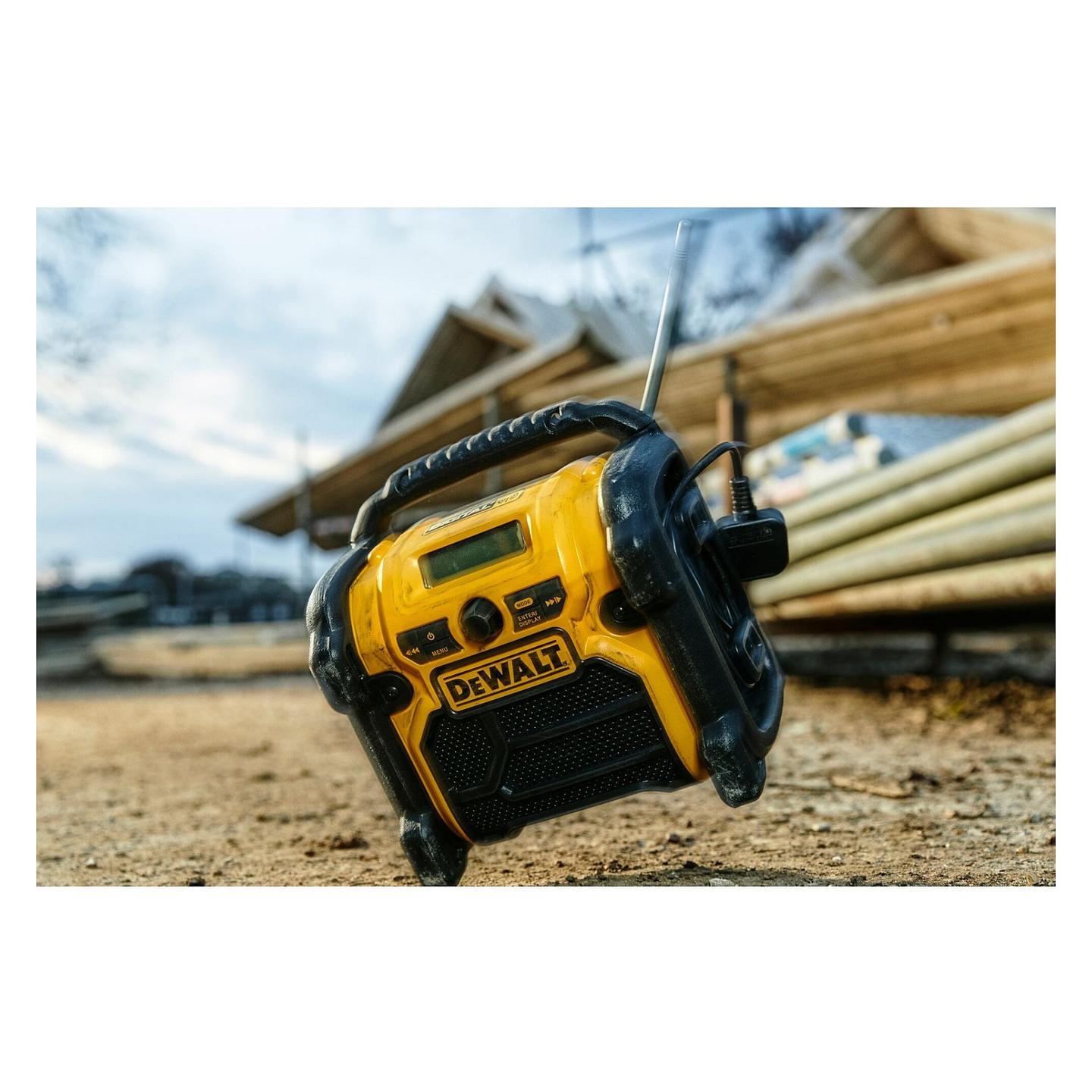 Radio DeWALT DCR020-QW, 10.8-18V, DAB+/FM, AUX, USB - Verdhë/Zezë - 5
