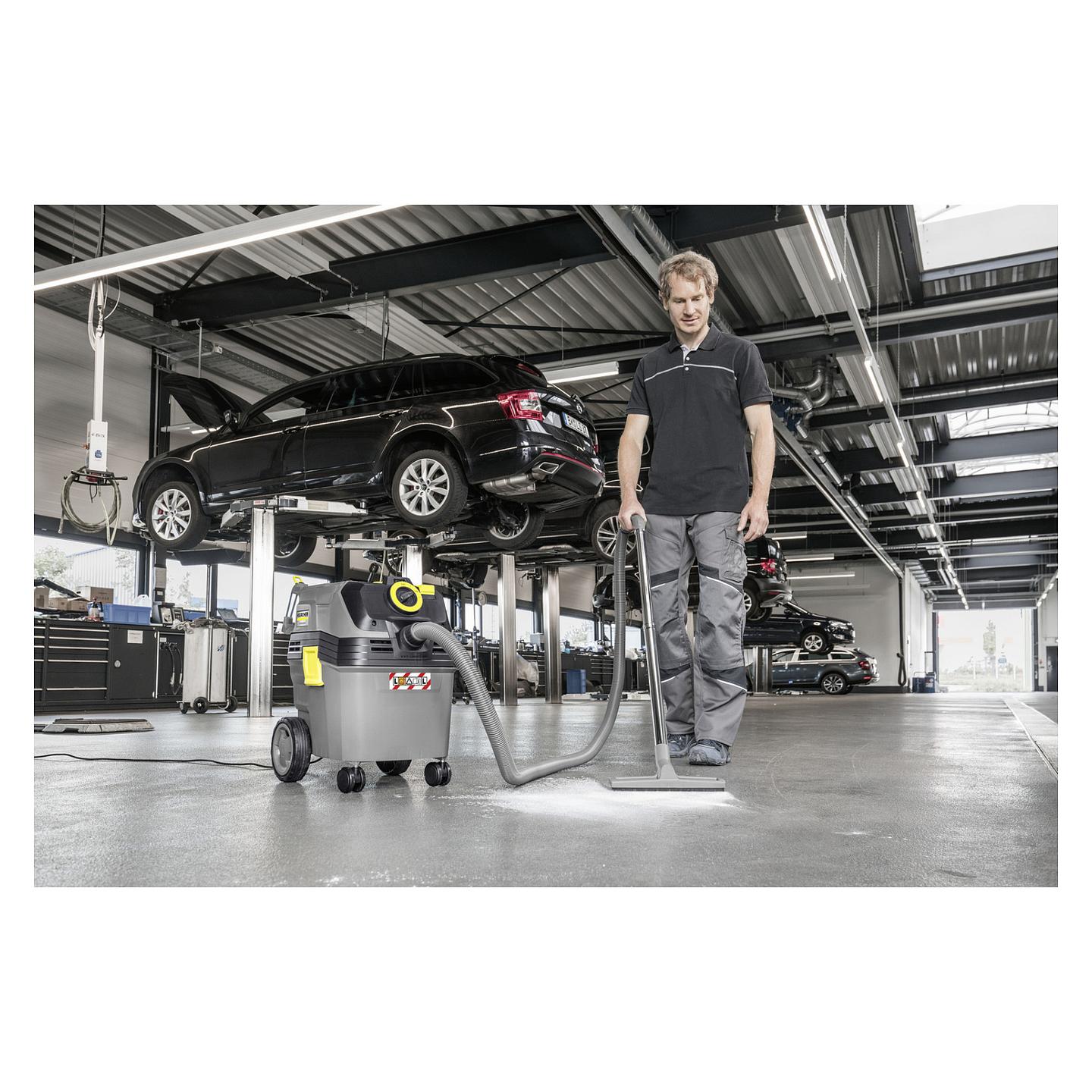 Fshesë me Vakum Kärcher NT 30/1 Ap L / Wet & Dry / 1380W / 30L / L-Class - Gri/Ver­d­hë - 2