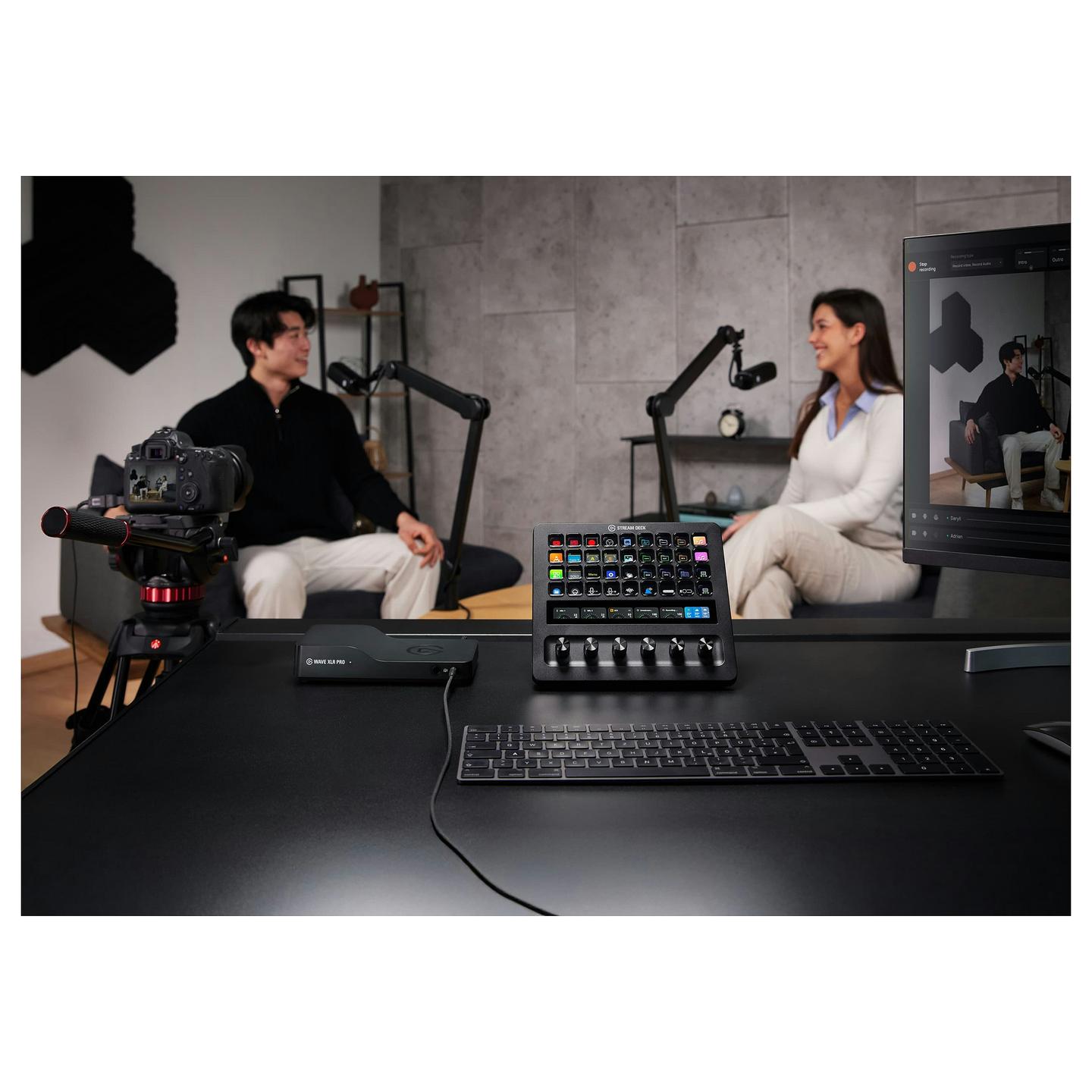 Kontroller Elgato Stream Deck + XL, 36 butona LCD të personalizueshëm, 6 rrotulla kontrolli, ekran me prekje, USB-C - Zezë - 3