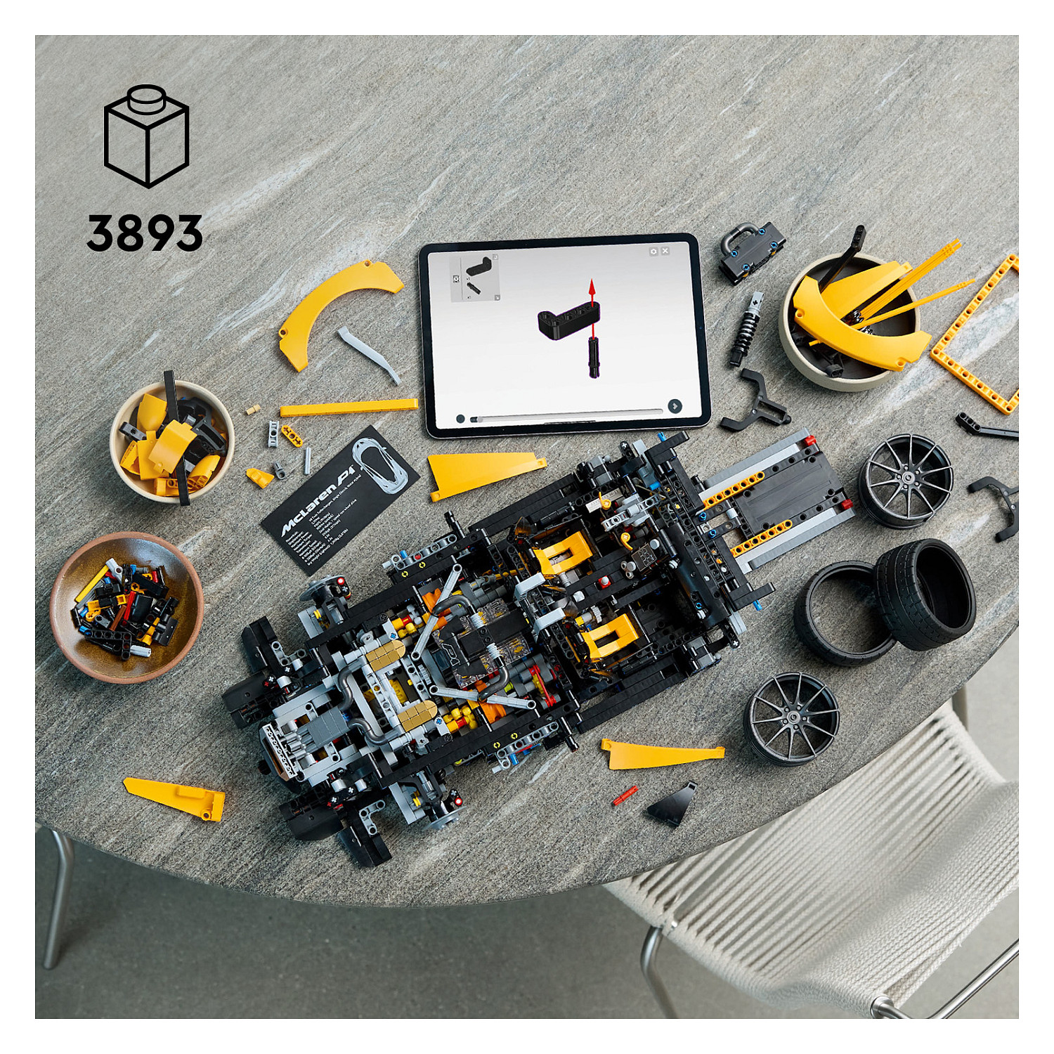 LEGO Technic McLaren P1 - 16