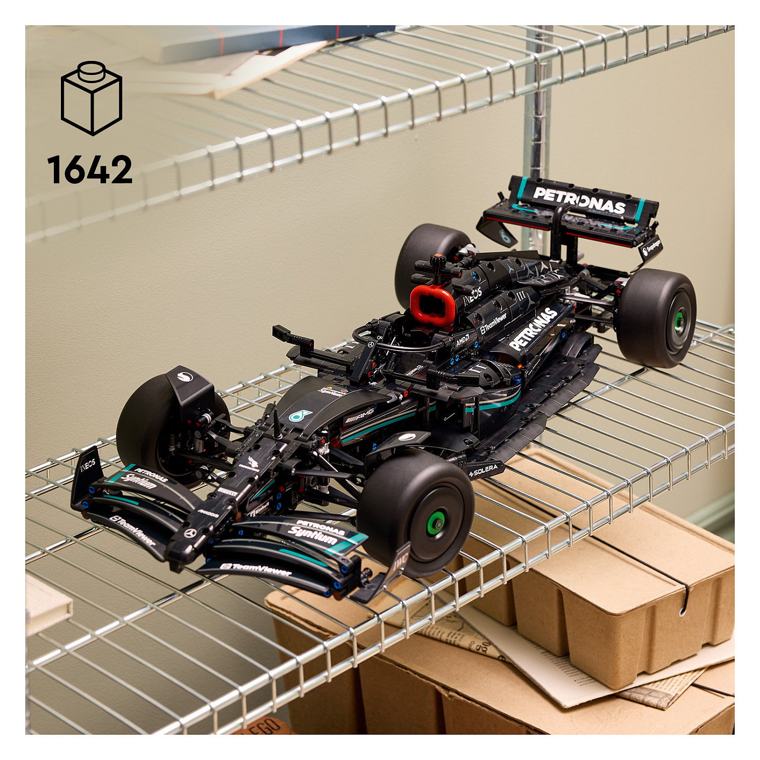 LEGO Technic Mercedes-AMG F1 W14 E Performance 42171 - 16