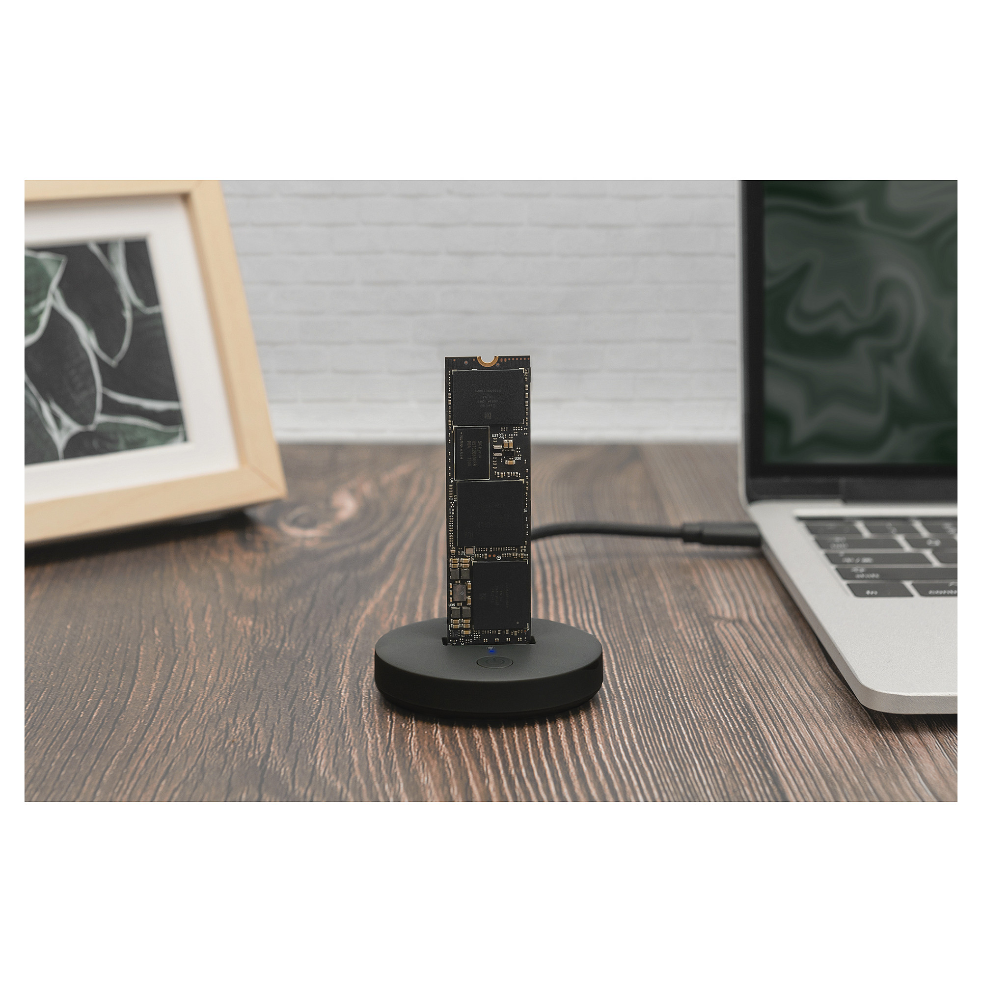 Docking Station DIGITUS USB-C Docking Station for NVMe/SATA SSD – Black - 3