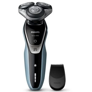 Makinë e rrojës për meshkuj Philips Series 5000 S5889/50 / SkinIQ / 45 SteelPrecision Blades / 360° Flex Heads / Wet & Dry / Quick Clean Pod – Zezë/Blu