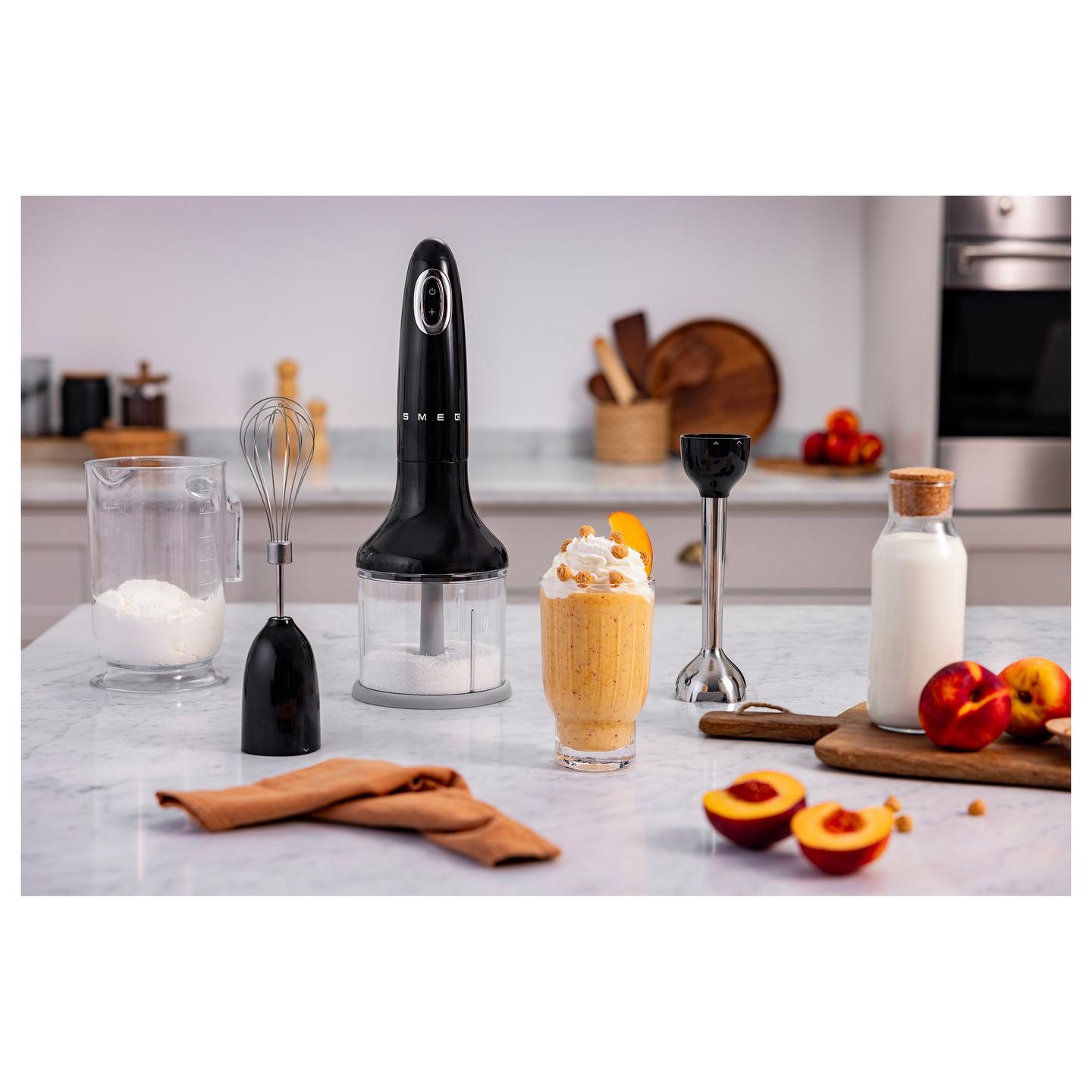 Blender Dore Smeg HBF03BLEU, 700W, FlowBlend, Shpejtësi e Rregullueshme, Turbo, 3 Aksesorë - Zezë/Argjend - 6