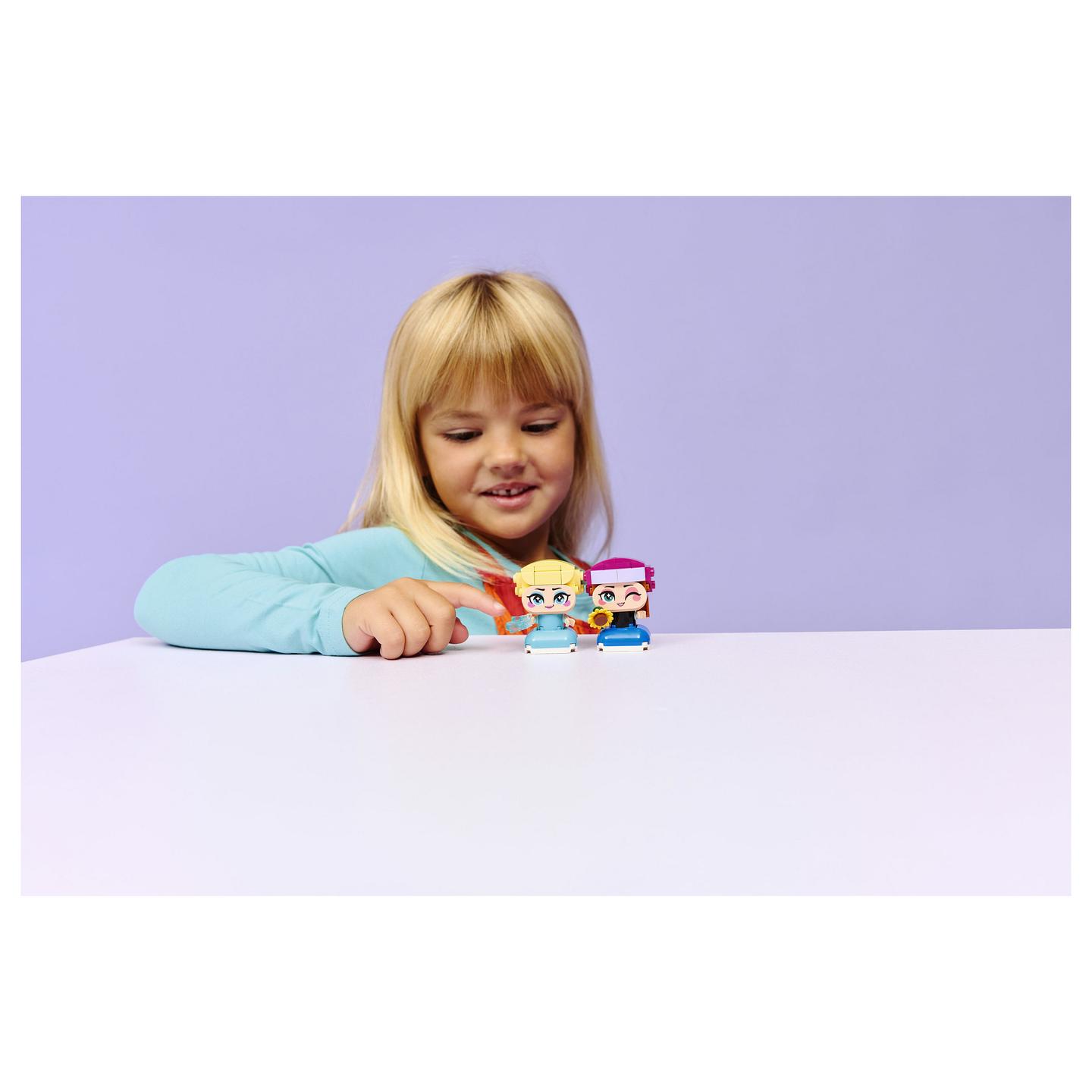 LEGO Disney Princess Mini Anna & Elsa 43284 - 3