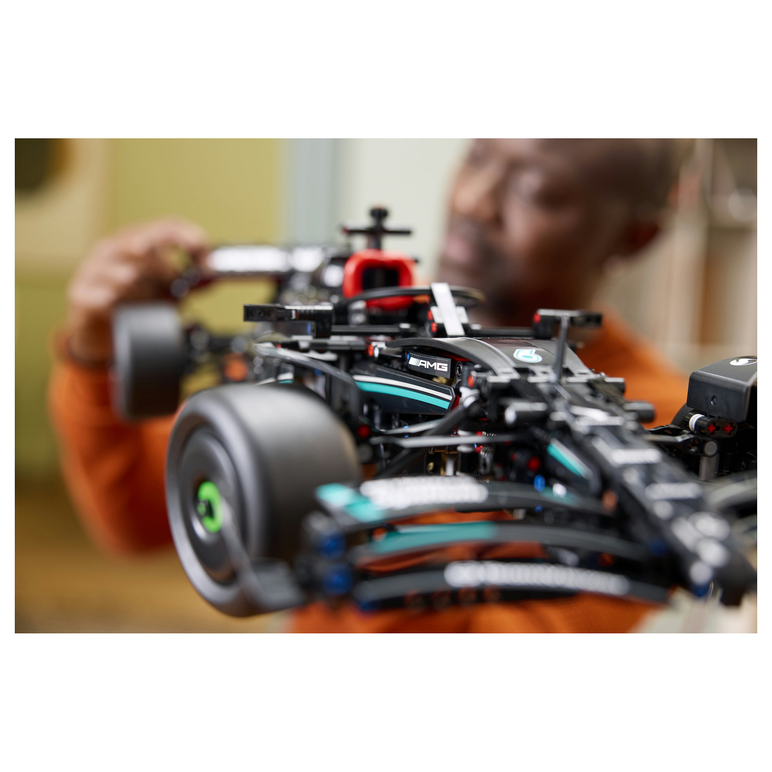 LEGO Technic Mercedes-AMG F1 W14 E Performance 42171 - 19