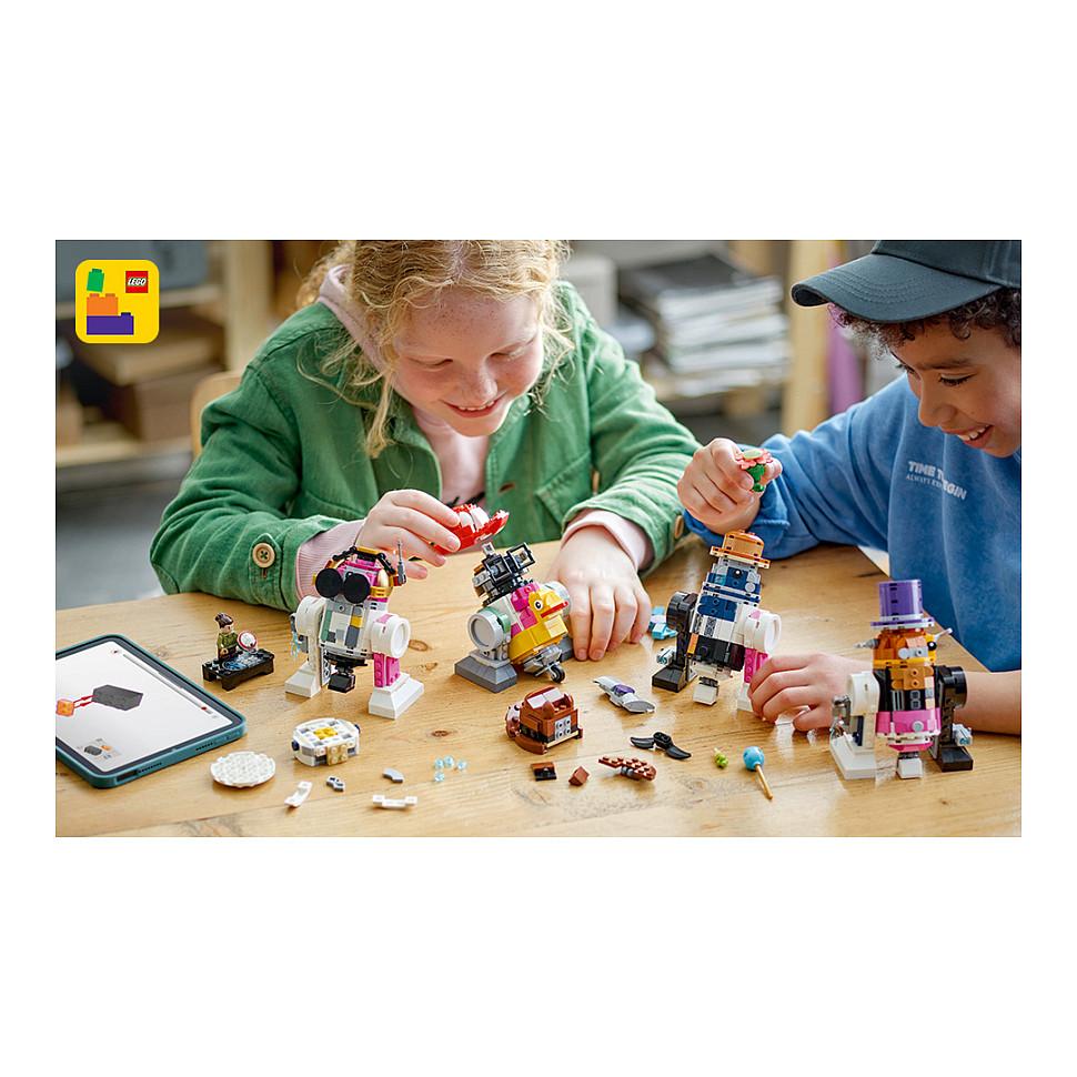 LEGO Star Wars Creative Play Droid Builder - 18