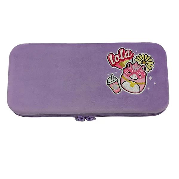 Çantë për Konzolë Lazerbuilt Squishmallows Lola, për Nintendo Switch 2, Dizajn Plush - Rozë