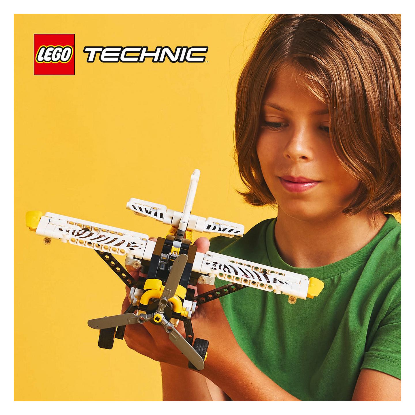 LEGO Technic Bush Plane - 17