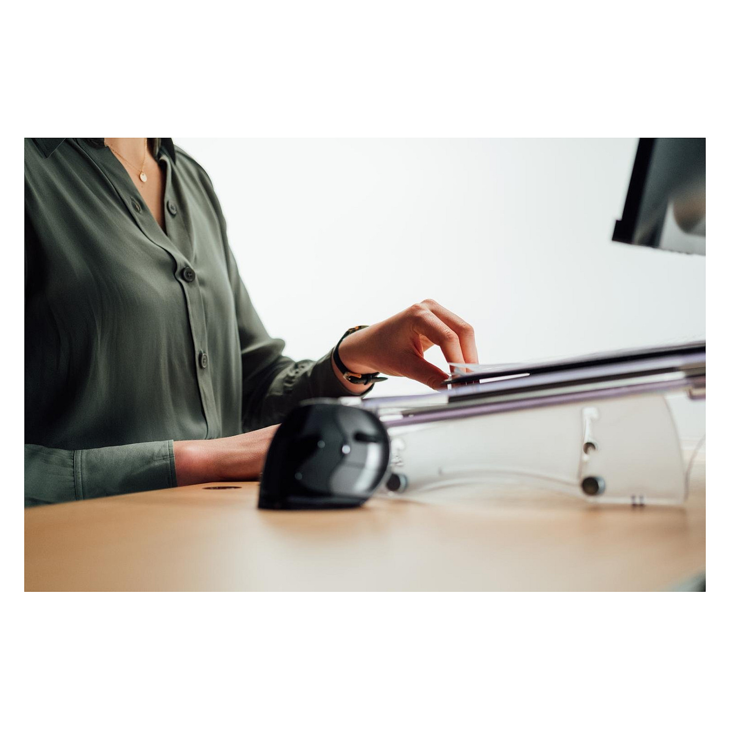 Mbajtëse Dokumentesh BakkerElkhuizen FlexDesk 640 ComfortRead / 515x380mm / 5kg / 3 Nivele - Transparente - 6