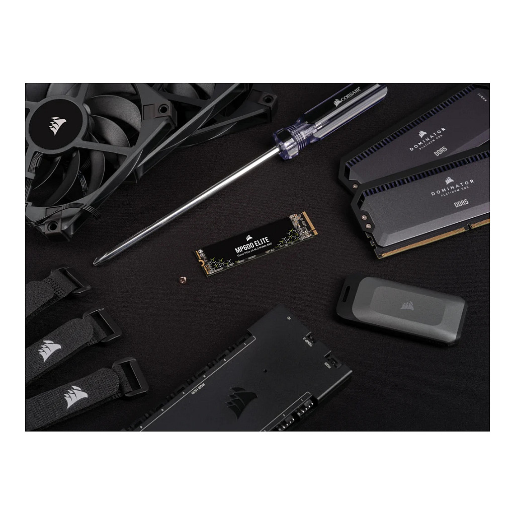 SSD të Brendshëm CORSAIR MP600 ELITE / 1TB / M.2 2280 / PCIe Gen4 x4 / NVMe - 12