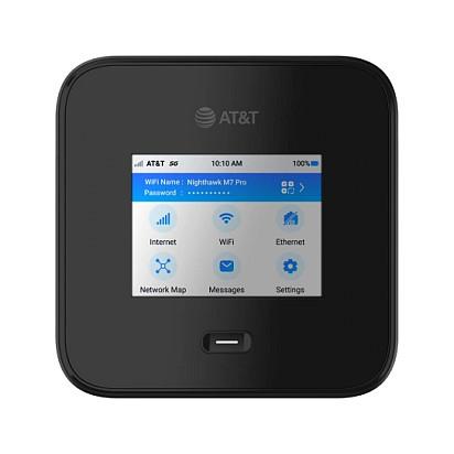 NETGEAR Nighthawk M7 Pro 5G Hotspot Mobil, Wi-Fi 7 BE5800 deri 5.8Gbps, 5G deri 6Gbps, Tri-Band 2.4GHz + 5GHz + 6GHz, deri 64 Pajisje, 2.5GbE, Bateri 5040mAh – E zezë