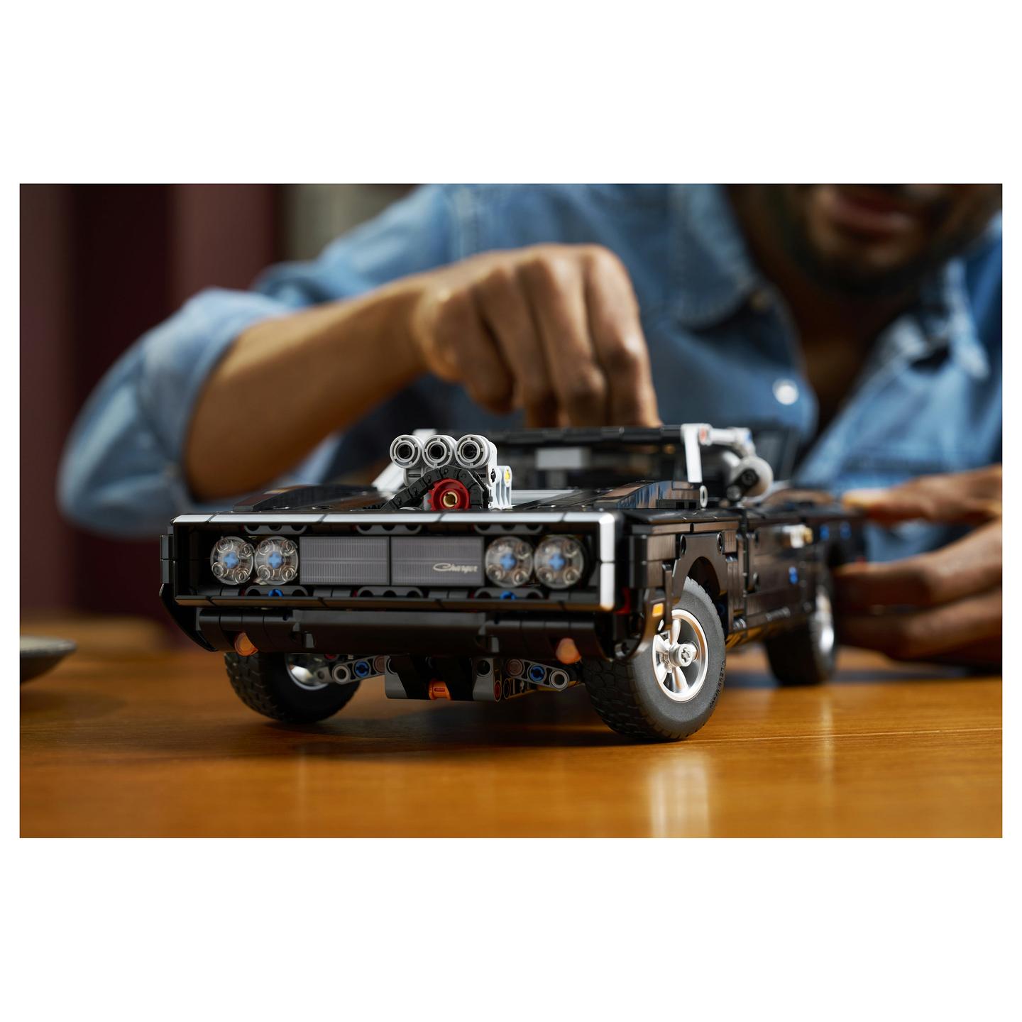LEGO Technic 42231 building toy - 19