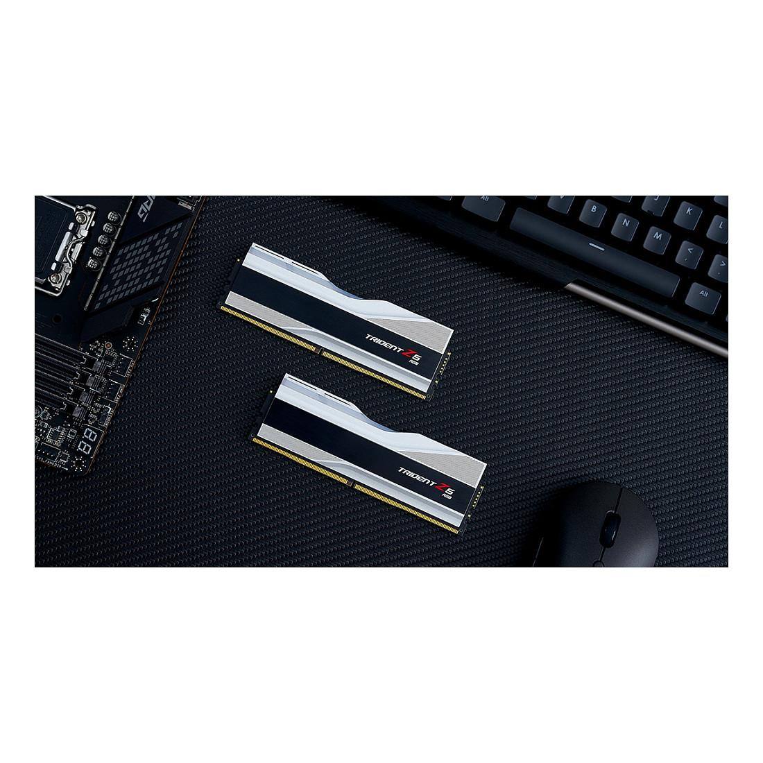 Memorie DDR5 G.Skill Trident Z5 RGB, 32GB (2x16GB), 6000MHz, CL32, 288-pin, 1.35V - Gri - 7