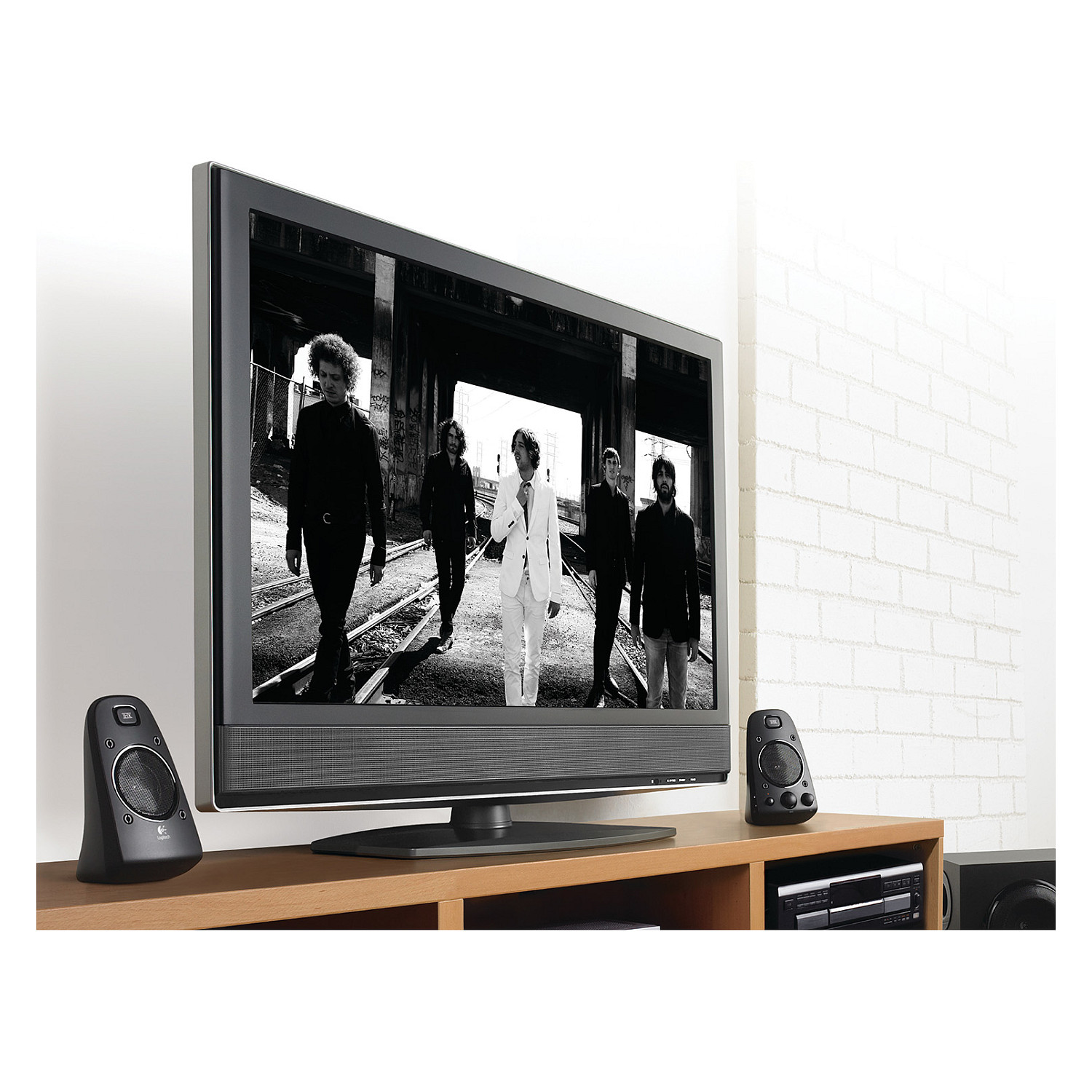 Zmadhues të Zërimit Logitech Z623 2.1 THX 200W - 11