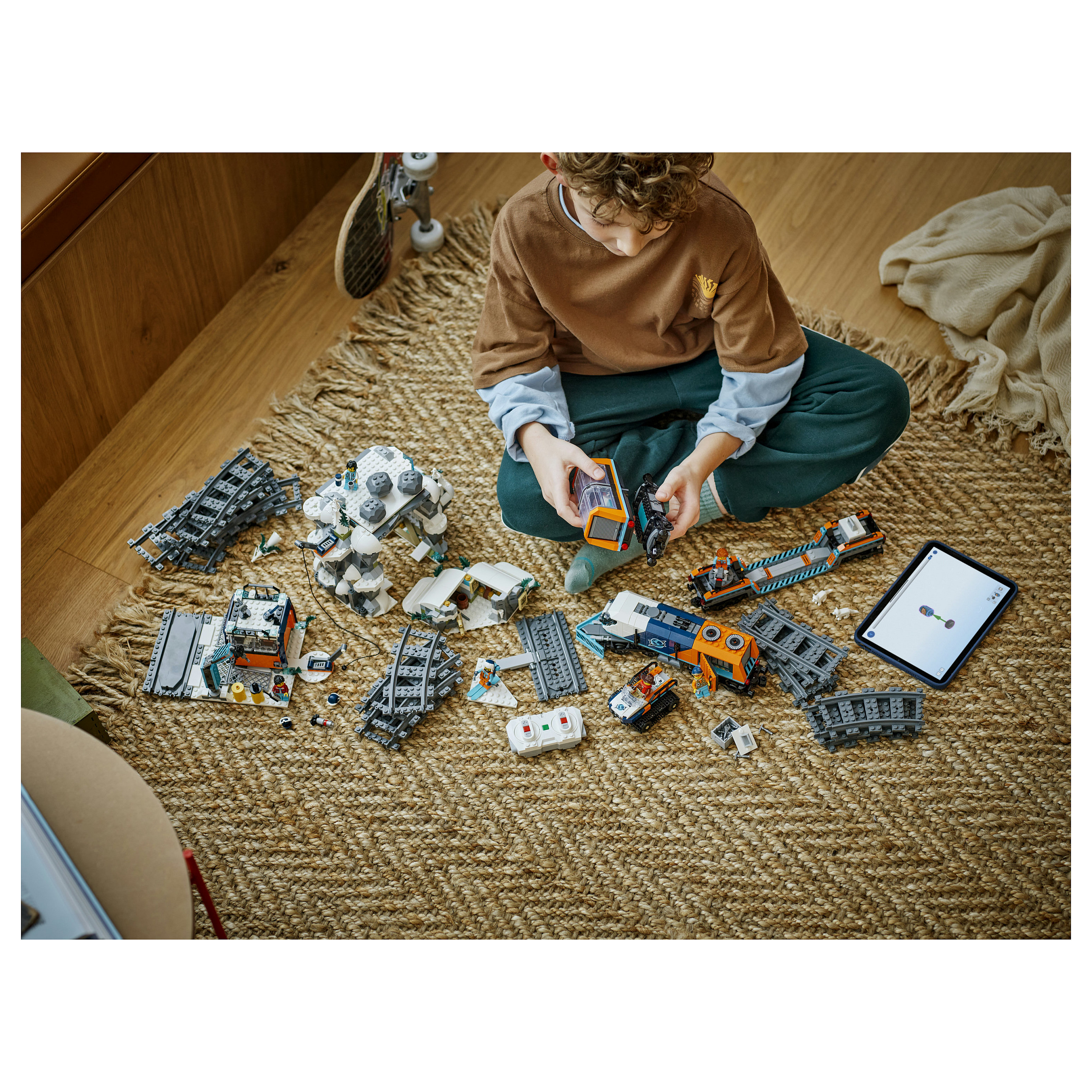 LEGO City Explorers Arctic Polar Express Train – Mix - 24