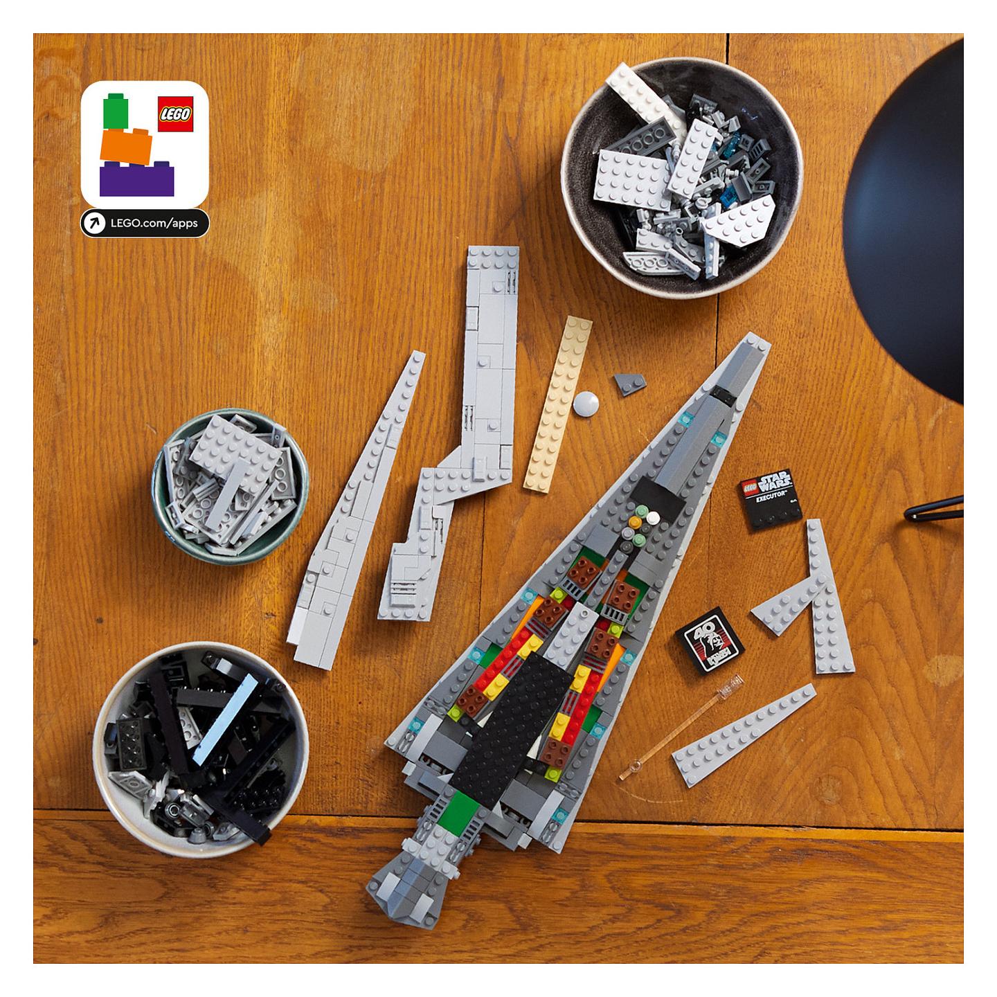 LEGO Star Wars Executor Super Star Destroyer - 24