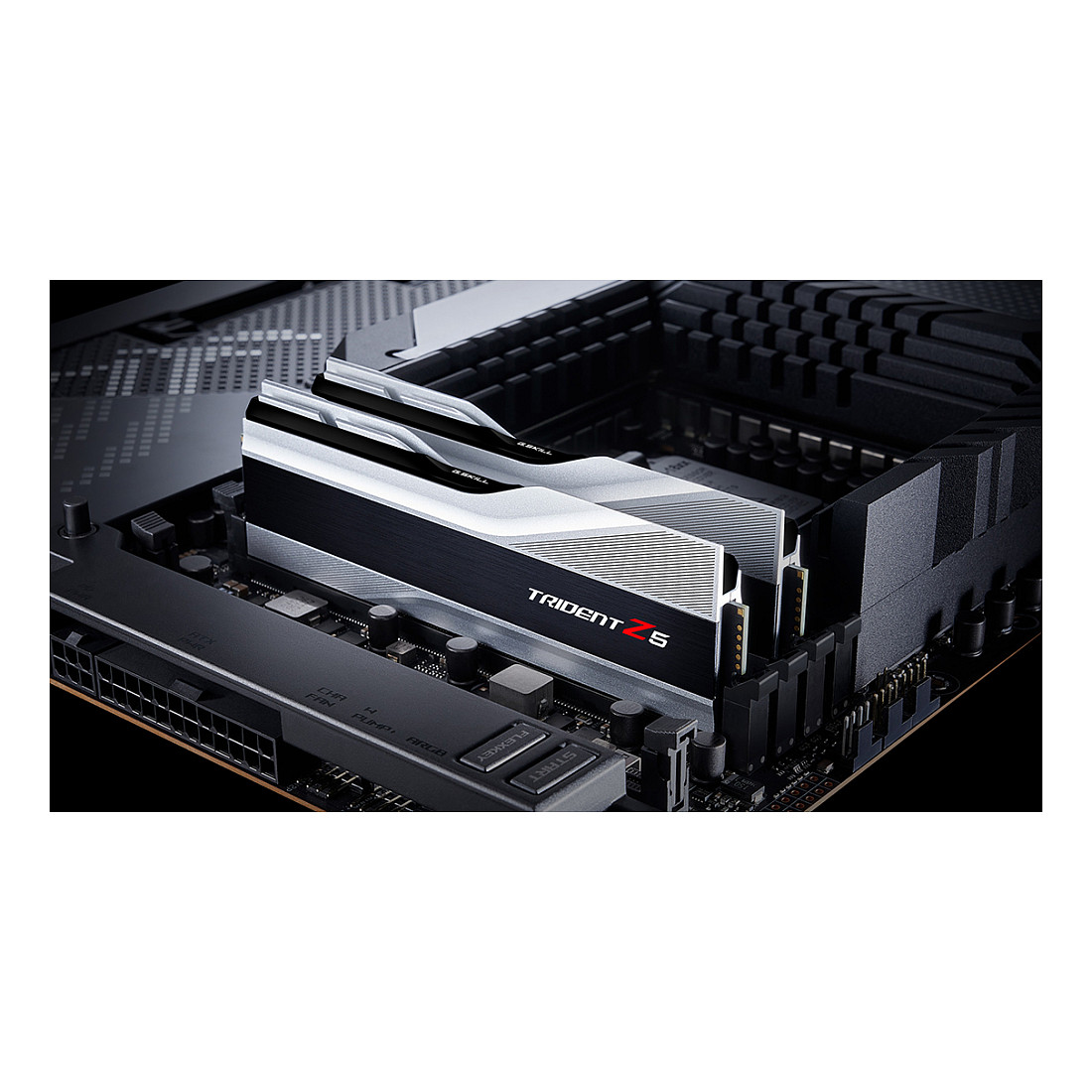 RAM Memorie DDR5 G.SKILL Trident Z5 F5-6000J3636F16GX2-TZ5S / 32GB (2x16GB) / DIMM / 6000MHz / CL36 / 288-pin - Argjend/Zezë - 5