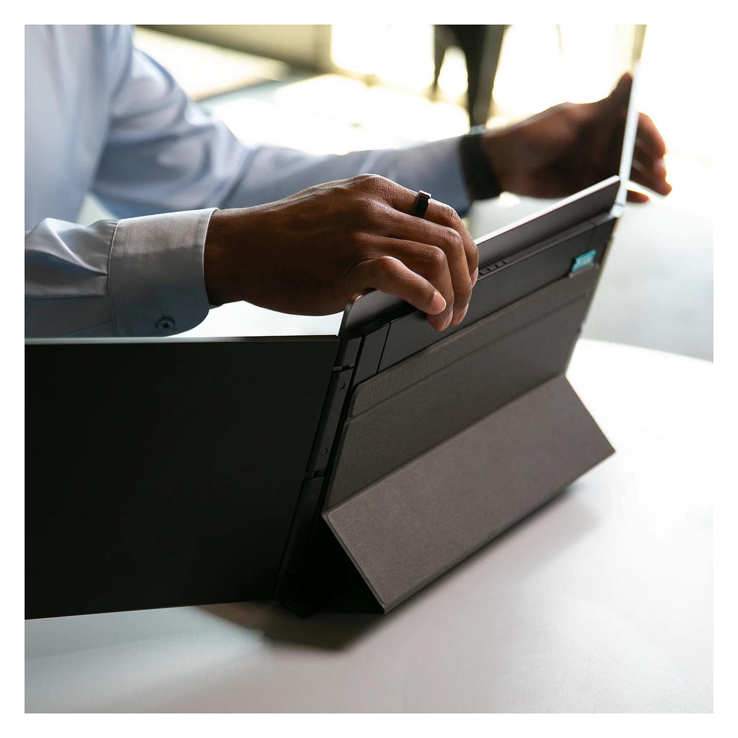 Monitor Portativ Mobile Pixels Trio 3.0 Pro / 14.1" / 2.2K IPS / 60Hz / 5ms / USB-C+Mini HDMI - Zezë - 10
