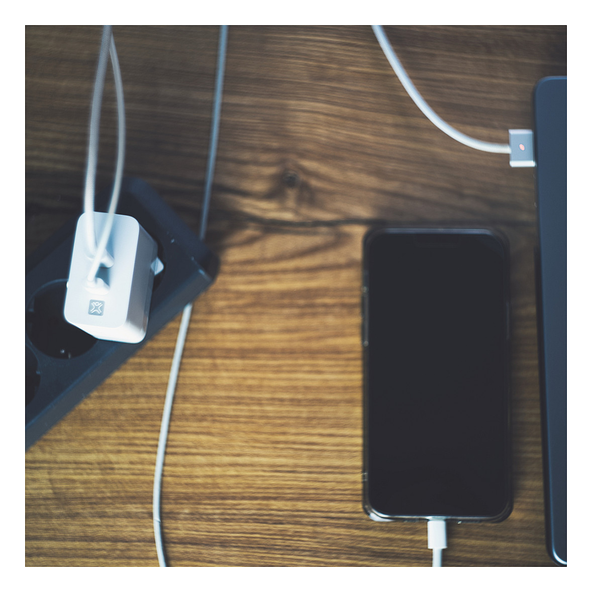 Karikues XtremeMac XWH-SPC60-03 / 65W / 2x USB-C / PD / QC - Bardhë - 4