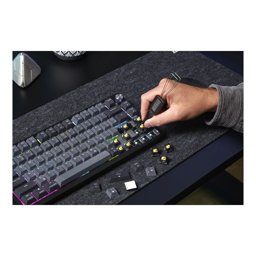 Tastierë Gaming CORSAIR K65 Plus Wireless / Mechanical / 75% / MLX Red / RGB / QWERTZ DE / 2.4GHz / Bluetooth / USB - Zezë/Hiri - 9