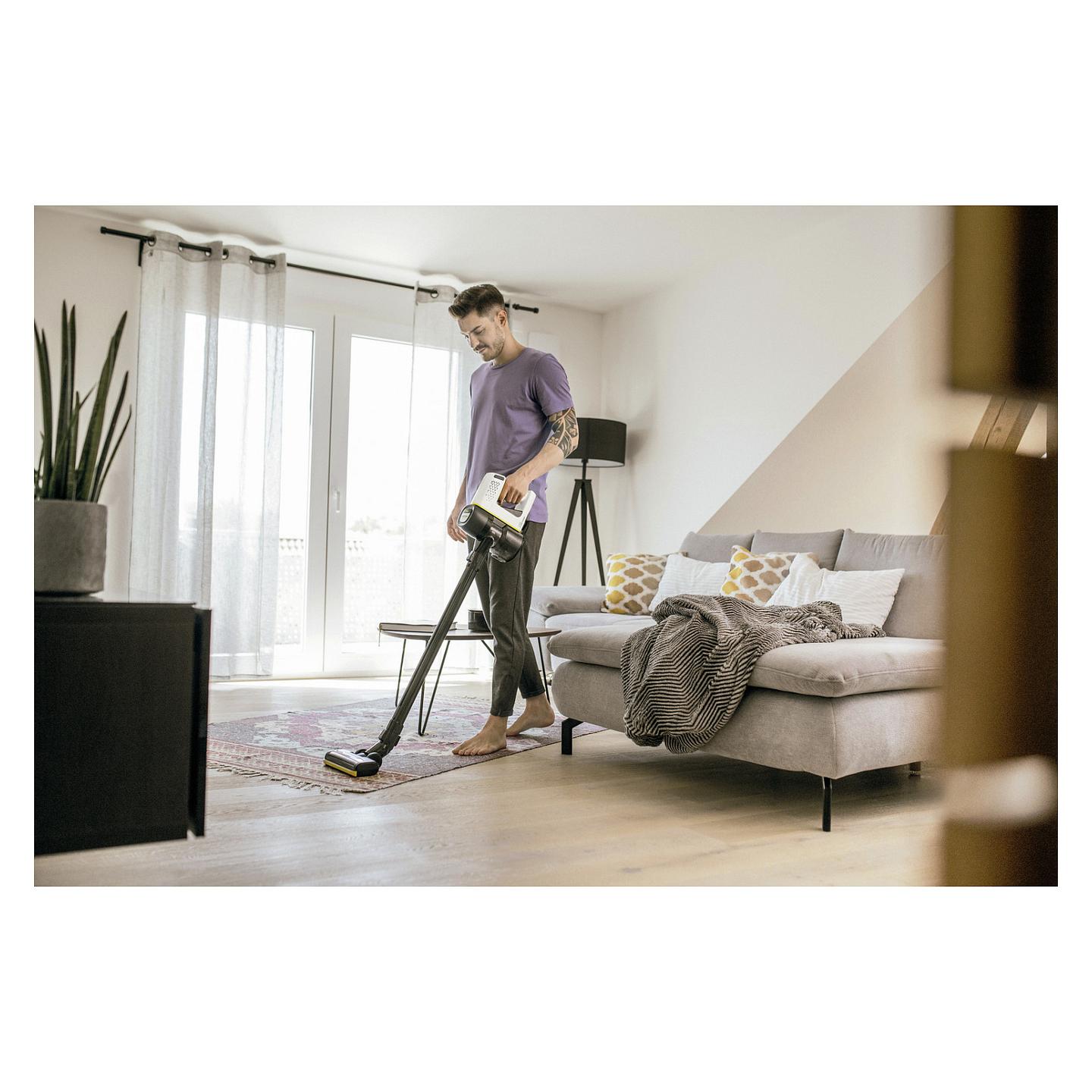 Fshesë me vakum Kärcher VC 4 Cordless myHome / 21.6V / 30 min / 0.65L - Zezë/Verdhë - 3