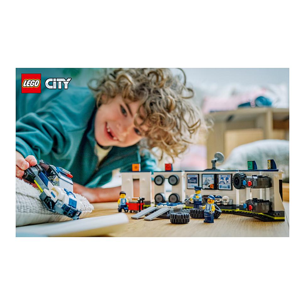LEGO City Custom Police Car Garage 60457 - 25