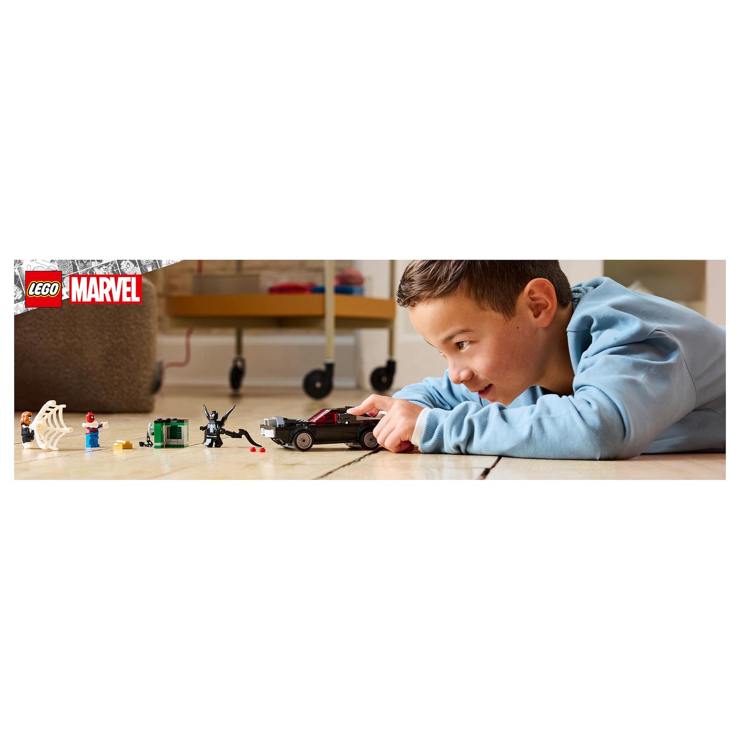 LEGO Marvel Spider-Man vs. Venom Muscle Car 76309 - 22