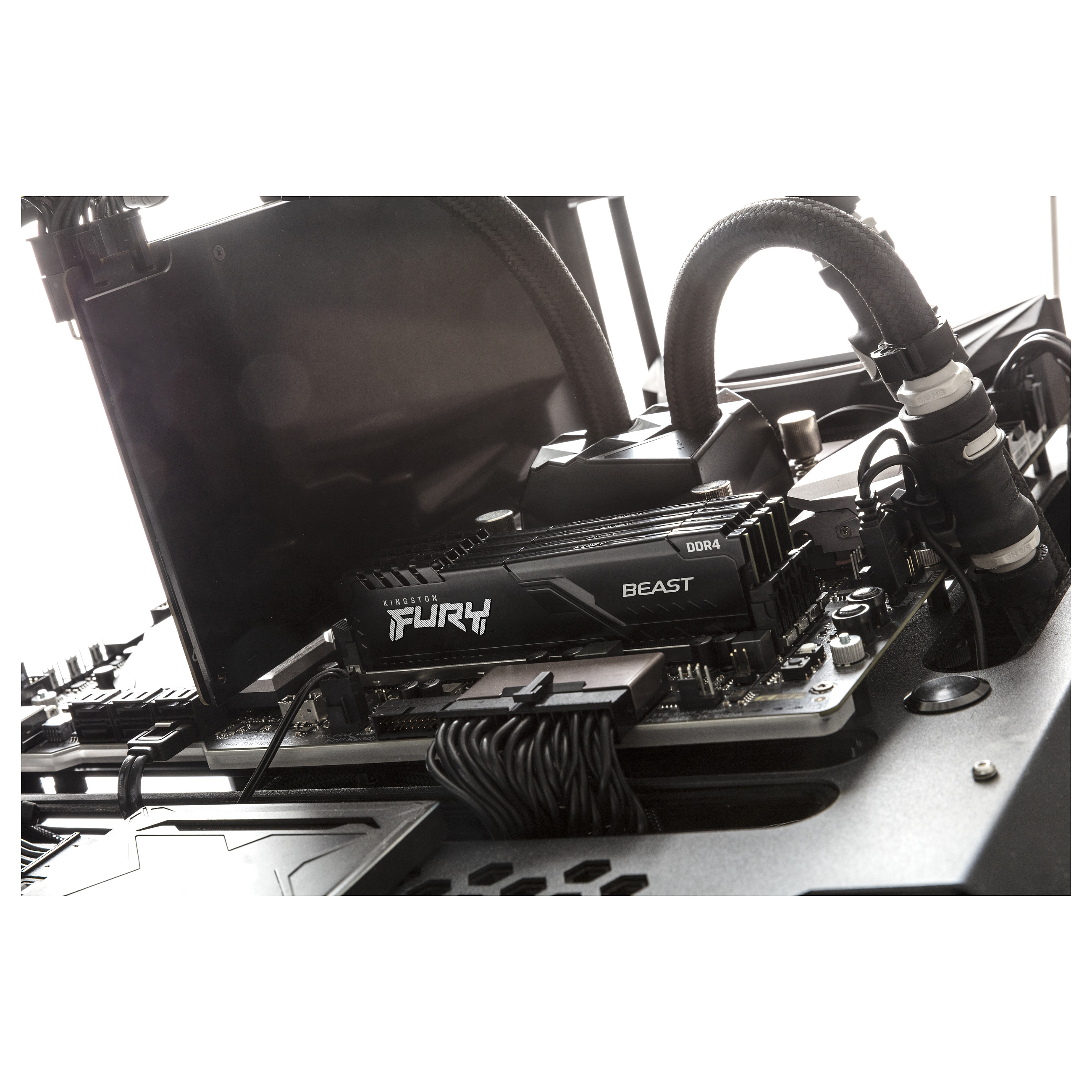 RAM Memorie DDR4 Kingston FURY Beast Black / 16GB / DIMM / 3200MHz / CL16 - 12
