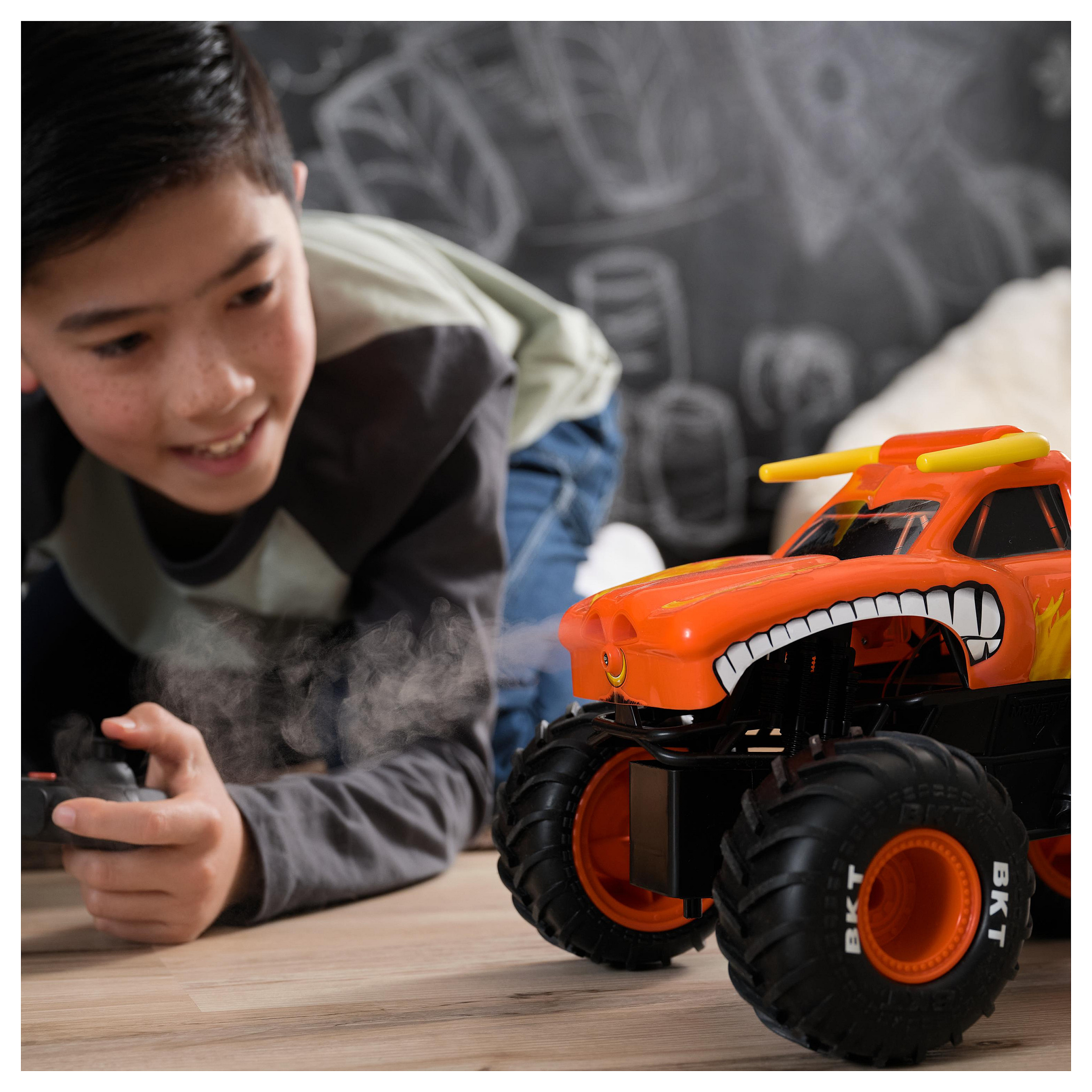 Lodra Spin Master Monster Jam El Toro Loco RC Monster Truck â 1:15 Scale / 2.4 GHz / Smoke Effects / Dual Joystick - ZezĂ«/Portokalli - 4