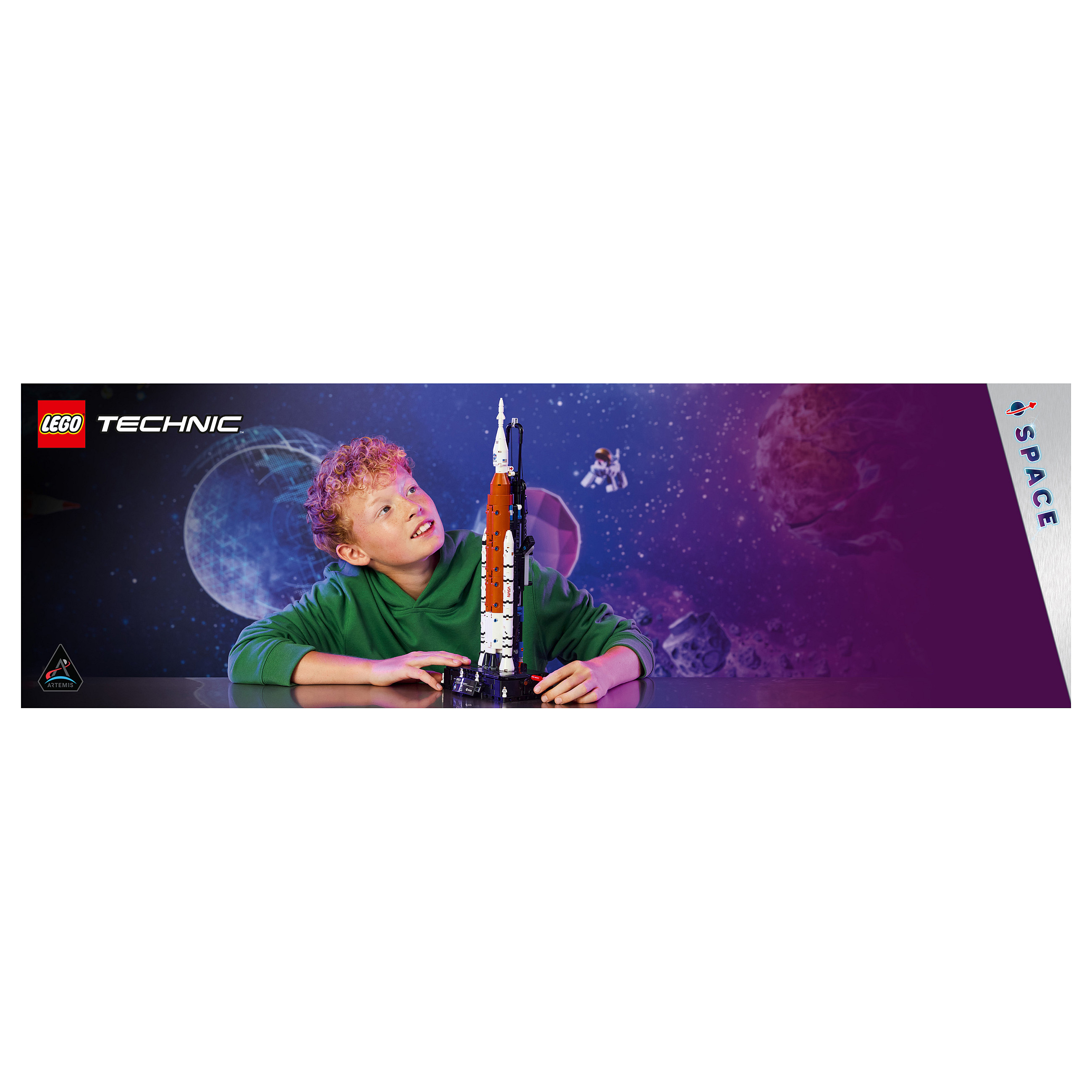 LEGO Technic NASA Artemis Space Launch System Rocket 42221 - 24