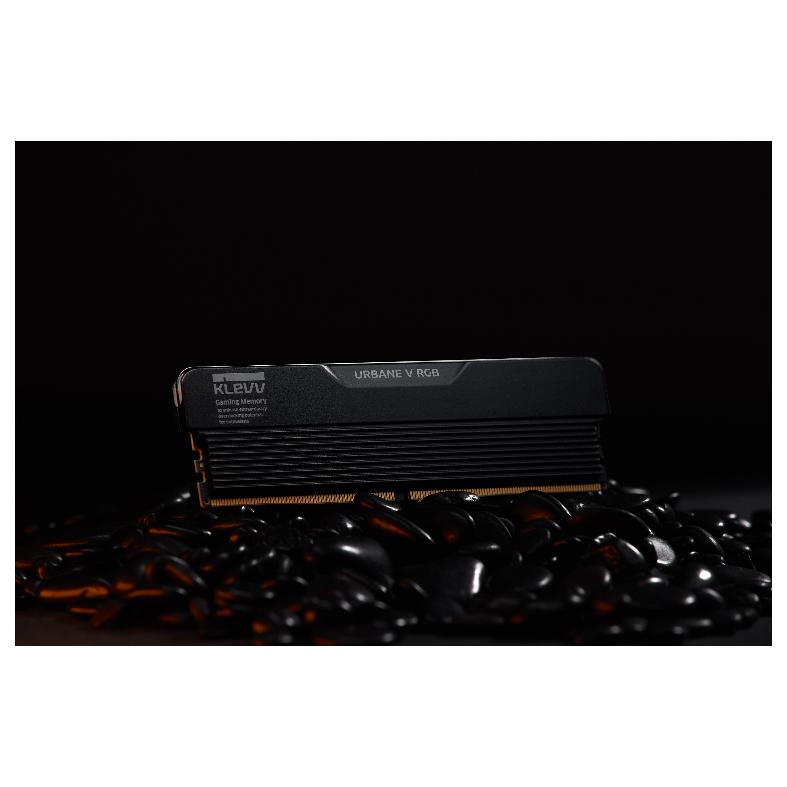 RAM Memorie DDR5 KLEVV Urbane V RGB / 32GB (2x16GB) / DIMM / 6000MHz / CL28 / 288-pin - Zezë - 22