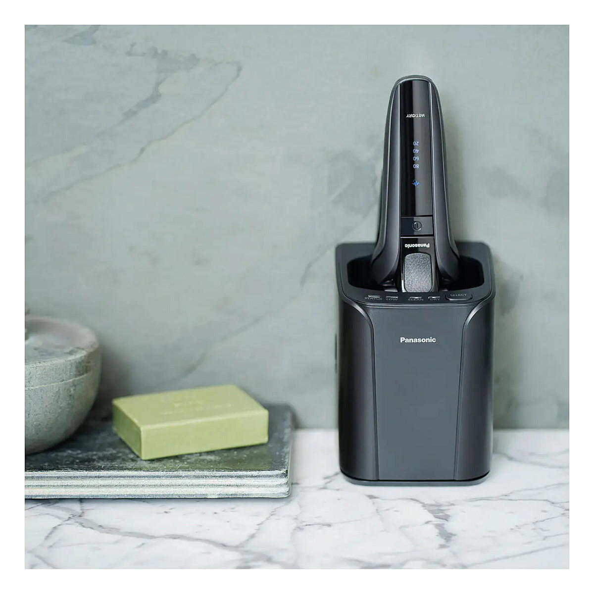 Makinë e rrojës për meshkuj Panasonic ES-LV9U-K803 / 5-Blade / 20D Flex Head / Beard Sensor / Wet & Dry / Cleaning Station – Zezë - 6