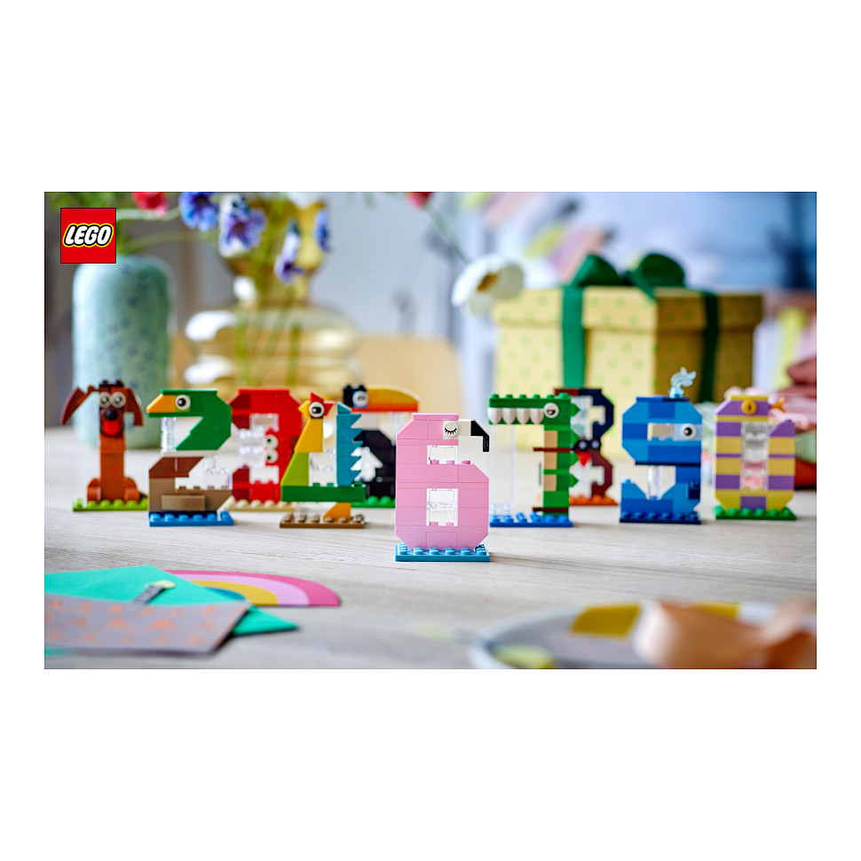 LEGO Iconic Birthday Numbers - 22