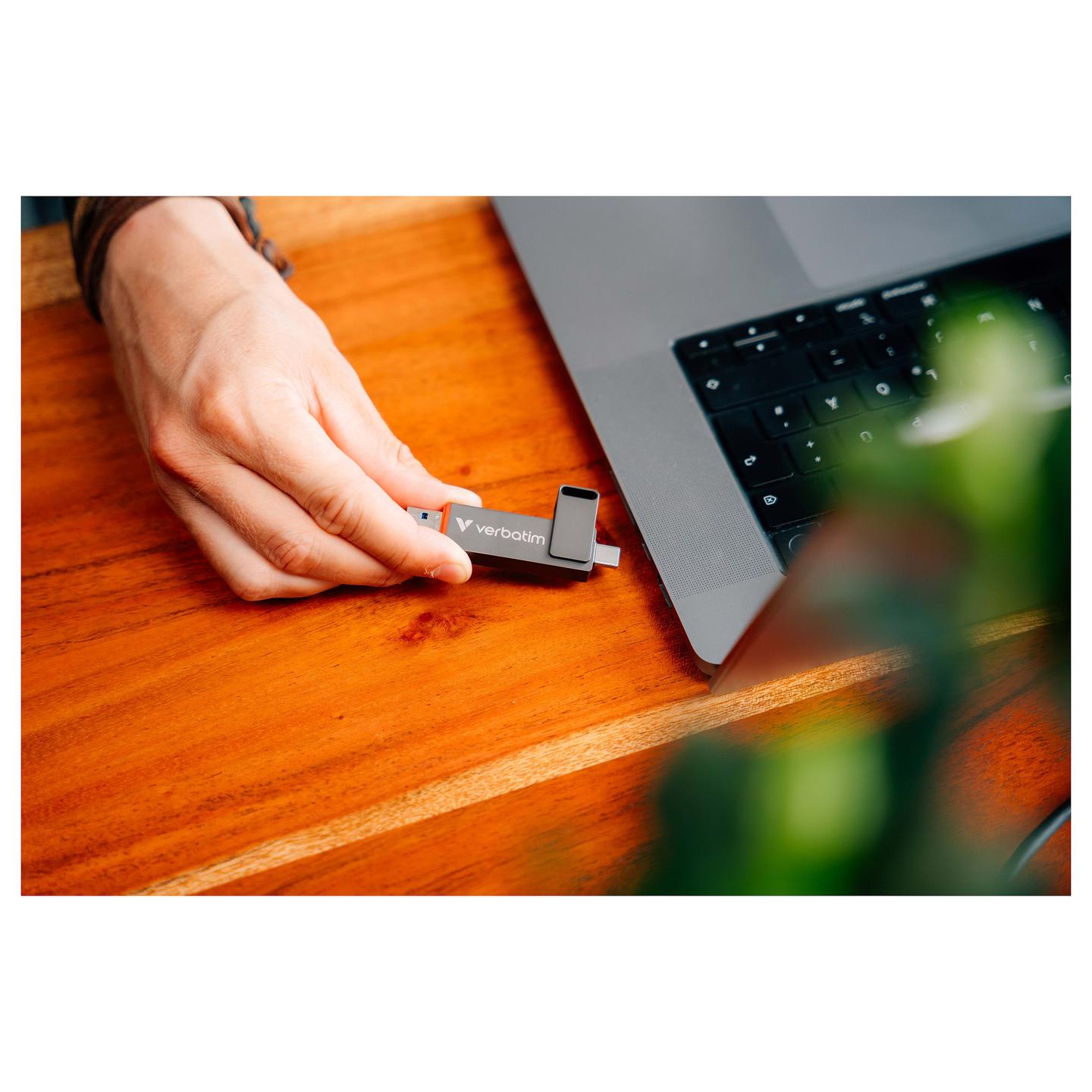 USB Flash Drive Verbatim Dual QuickStick 32042, 512GB, USB 3.2 Gen 1, USB-A + USB-C, 510MB/s Read, 460MB/s Write - Hiri - 2