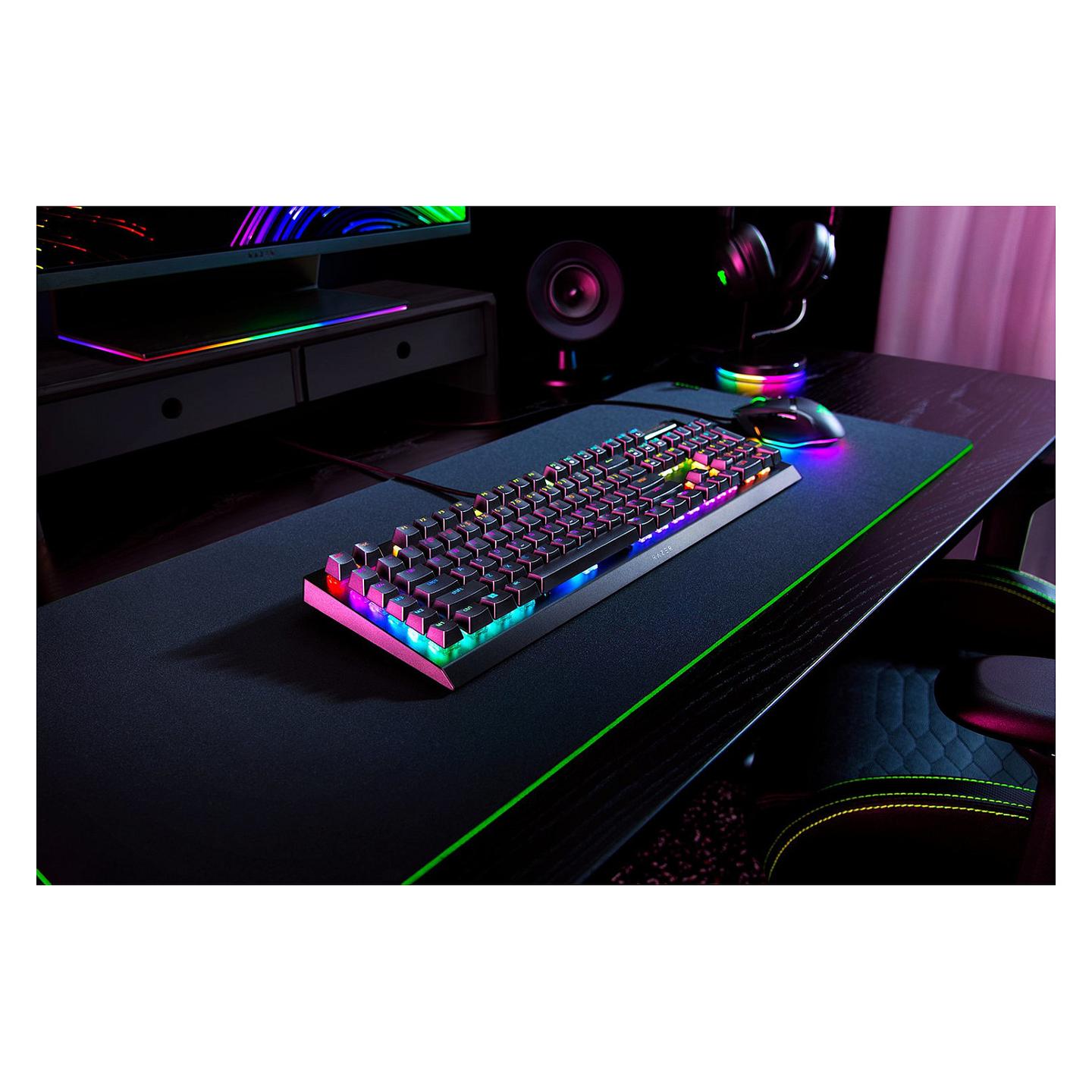 Tastierë Gaming Razer BlackWidow V4 X / Wired / QWERTZ (DE) / Full-Size / Mekanike / Razer Green Switch / 1000 Hz / 6 Makro / RGB Chroma – Zezë - 3
