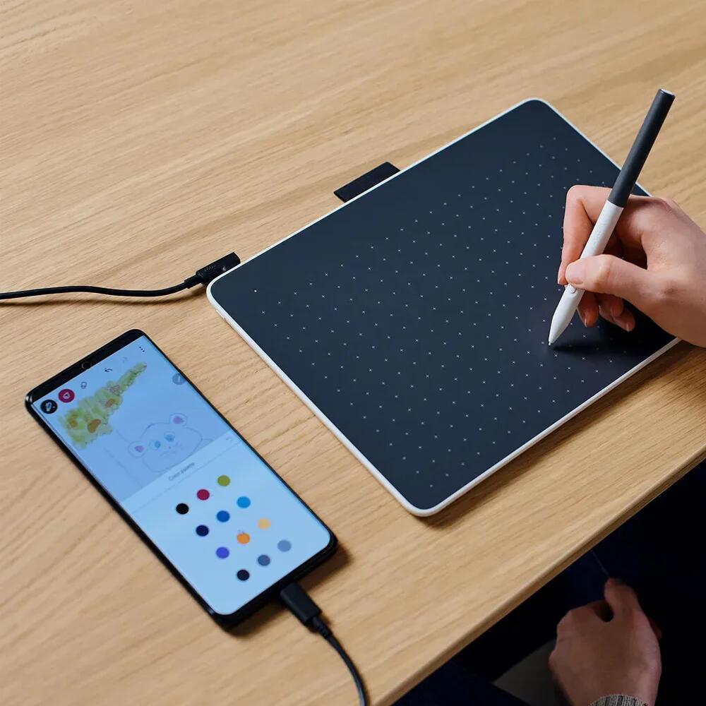 Aksesorë për kompjuter Wacom One M / CTC6110WLW1B / Bluetooth / USB-C - Gri/Bardhë - 3