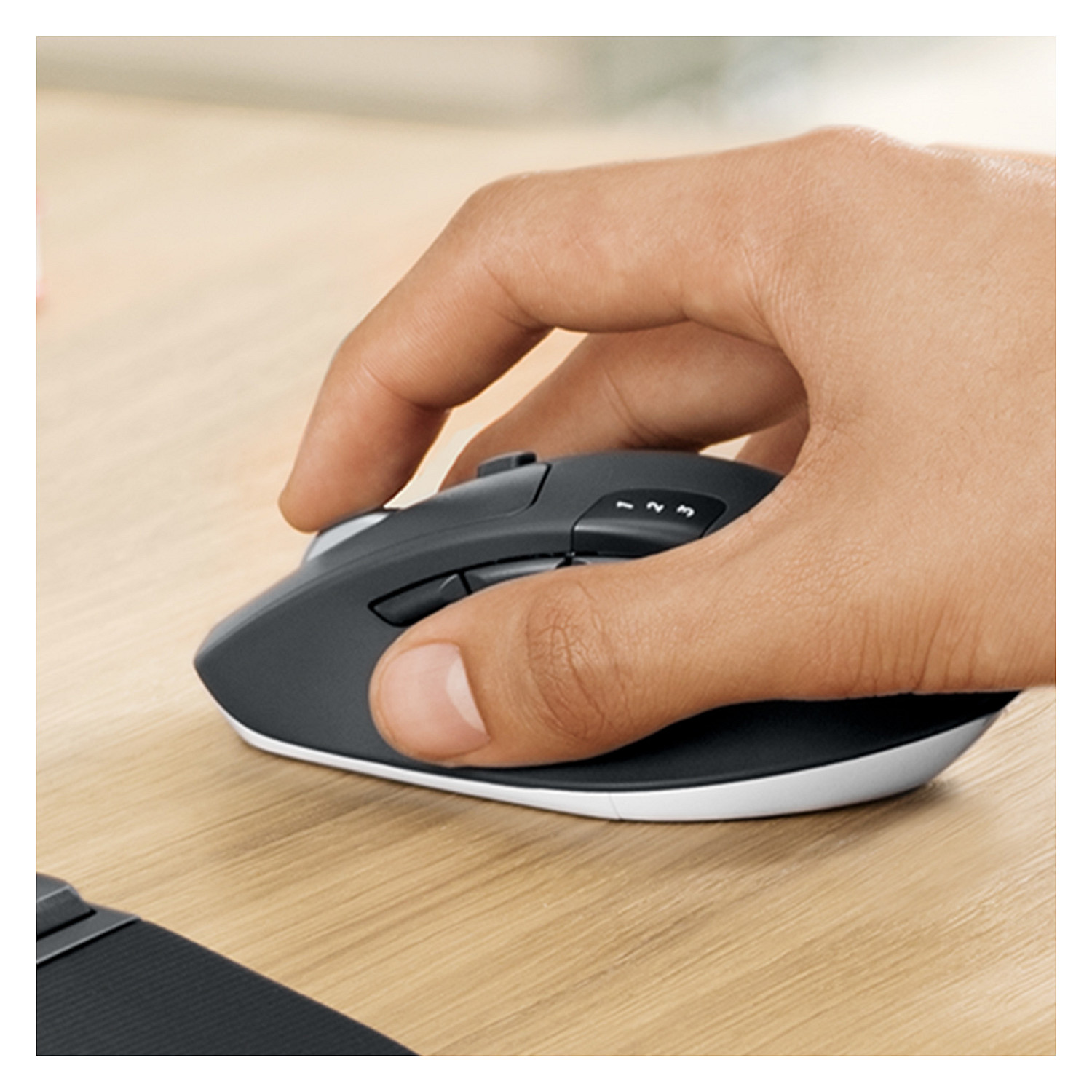 Combo (TastierĂ«&Maus) Logitech MK850 Performance Wireless Combo / Bluetooth + USB Unifying / 101 Taste / 8 Butona / Advanced Optical Tracking â ZezĂ« - 13