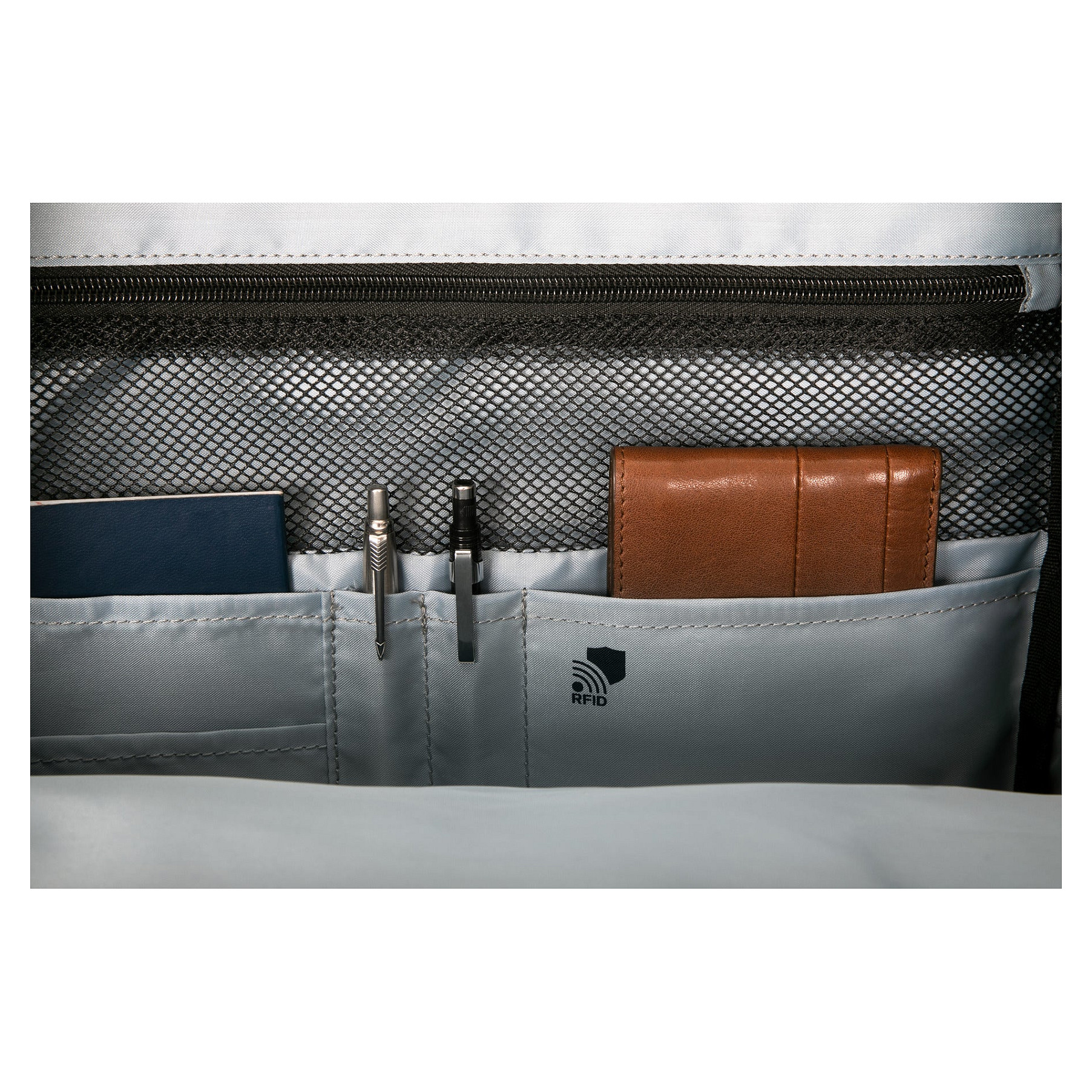 Çantë për laptop Targus Sagano EcoSmart / Travel Backpack / 15.6" / 22 L / RPET 500 / SafePort Sling / RFID Blocking / Hidden Rain Cover / Water Bottle Pocket - Zezë/Gri - 12