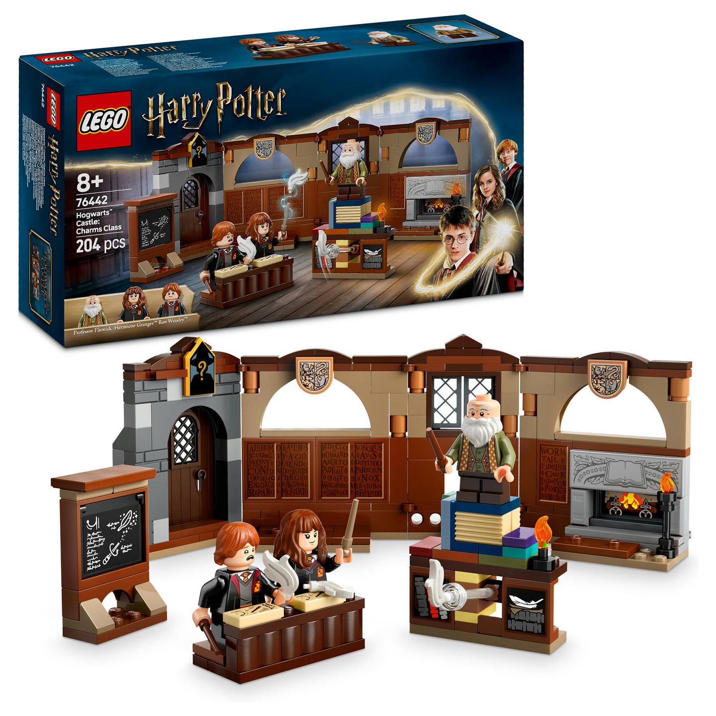 LEGO Harry Potter Hogwarts Castle: Charms Class - 16