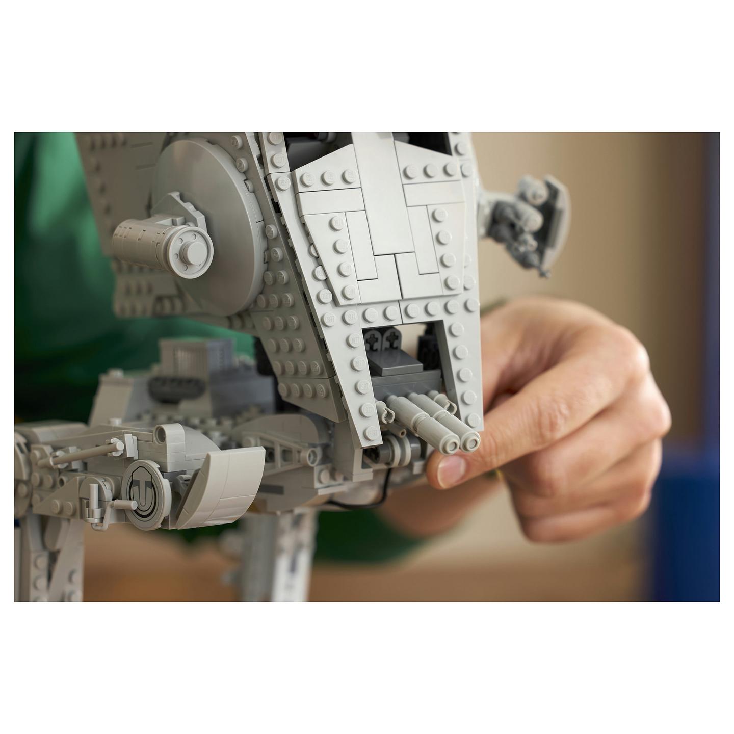 LEGO Star Wars AT-ST Walker - 26